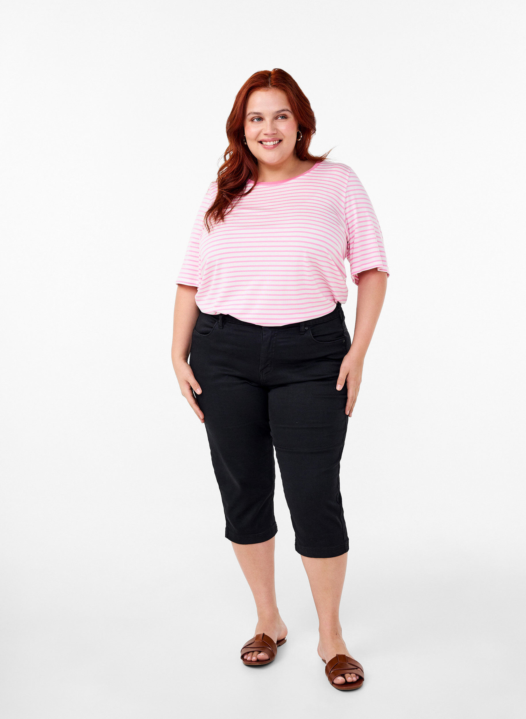 Zizzi T-shirt w paski z lyocellu z okraglym dekoltem, Czerwony, Model image number 1