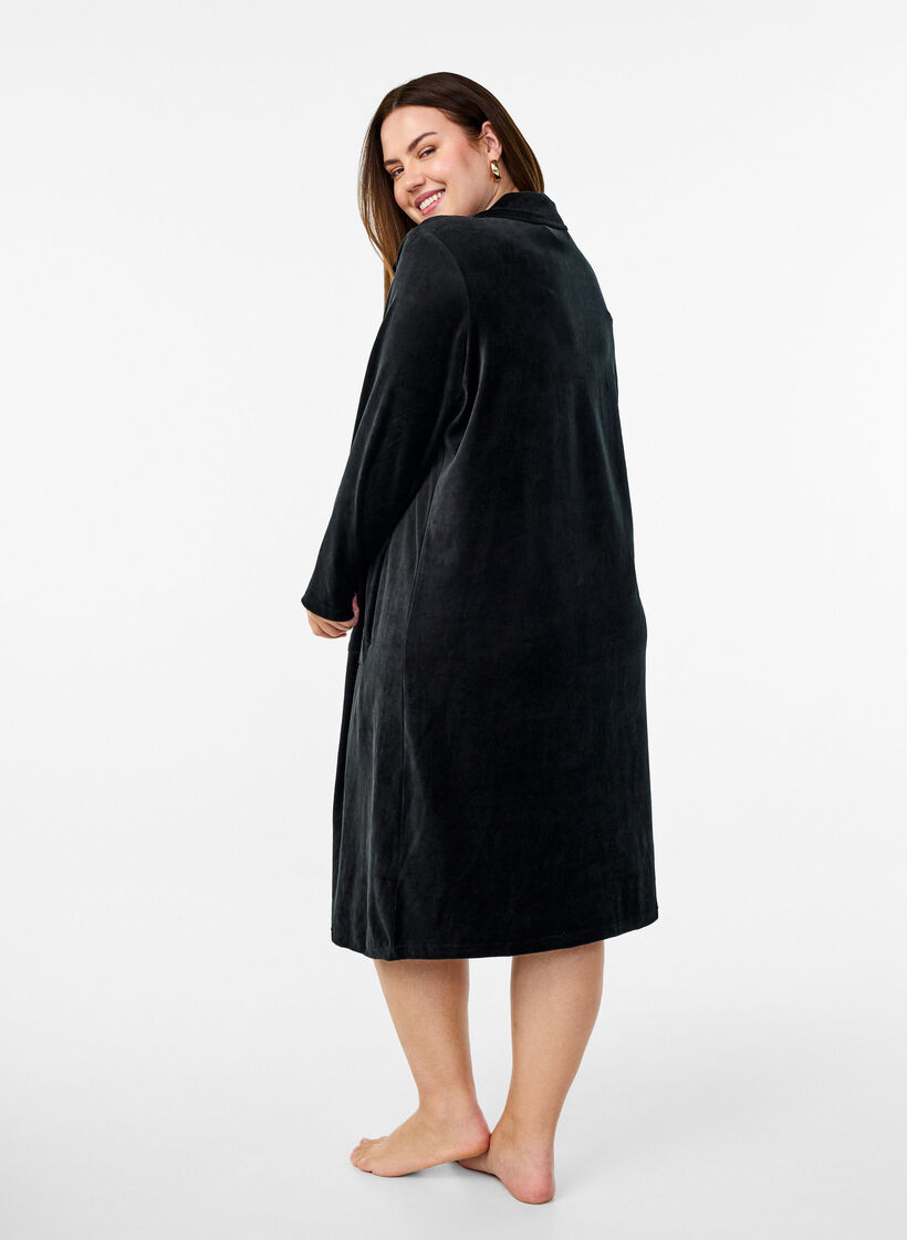 Welurowy szlafrok z zamkiem i kieszeniami, Czarne, Model image number 1