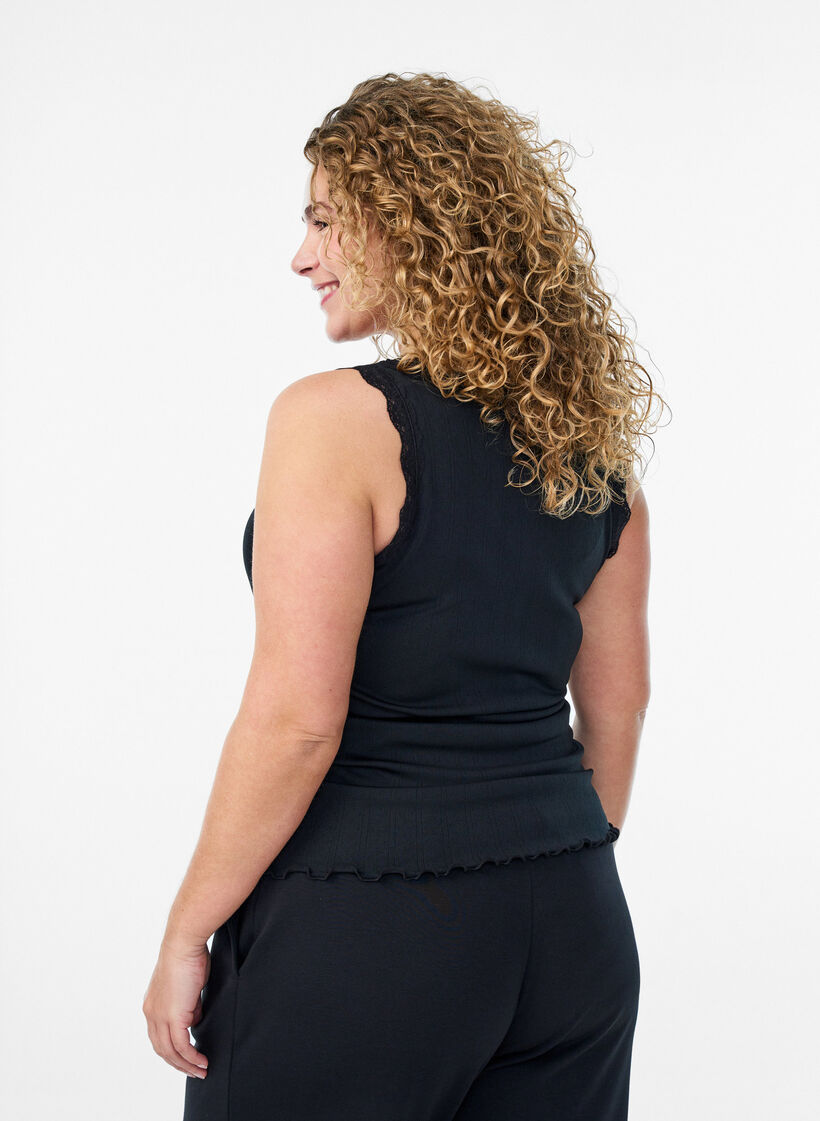 Koszulka bez rekaw&oacute;w z koronkowym wykonczeniem i haftem oczka, Czarne, Model image number 2