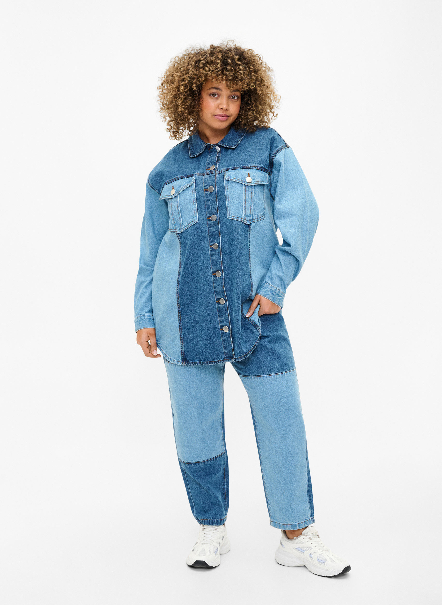 Zizzi Kolorowa kurtka jeansowa, Light Blue Denim, Model image number 2