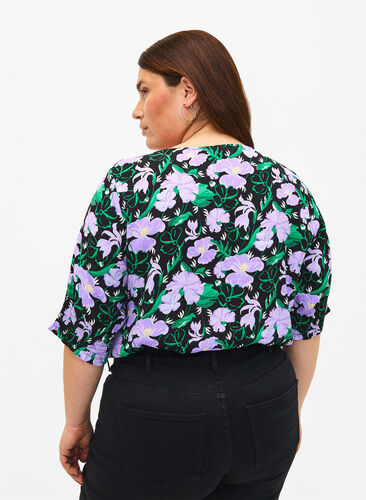 Wiskozowa bluzka z guzikami, Black Small Flower, Model image number 1