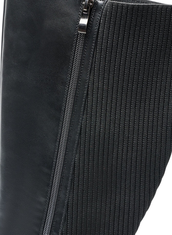 Wysokie buty z zamkiem i elastycznymi panelami, Czarne, Packshot image number 4