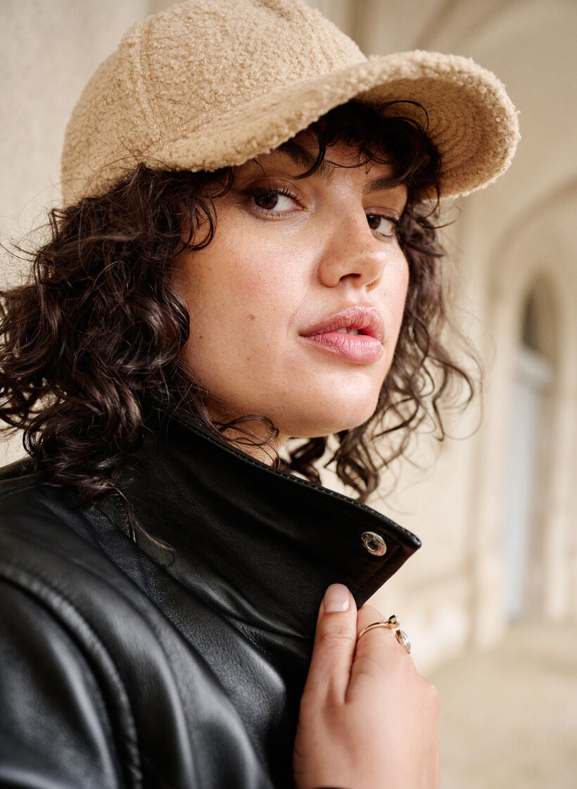  Czapka Teddy, Irish Cream, Image image number 0