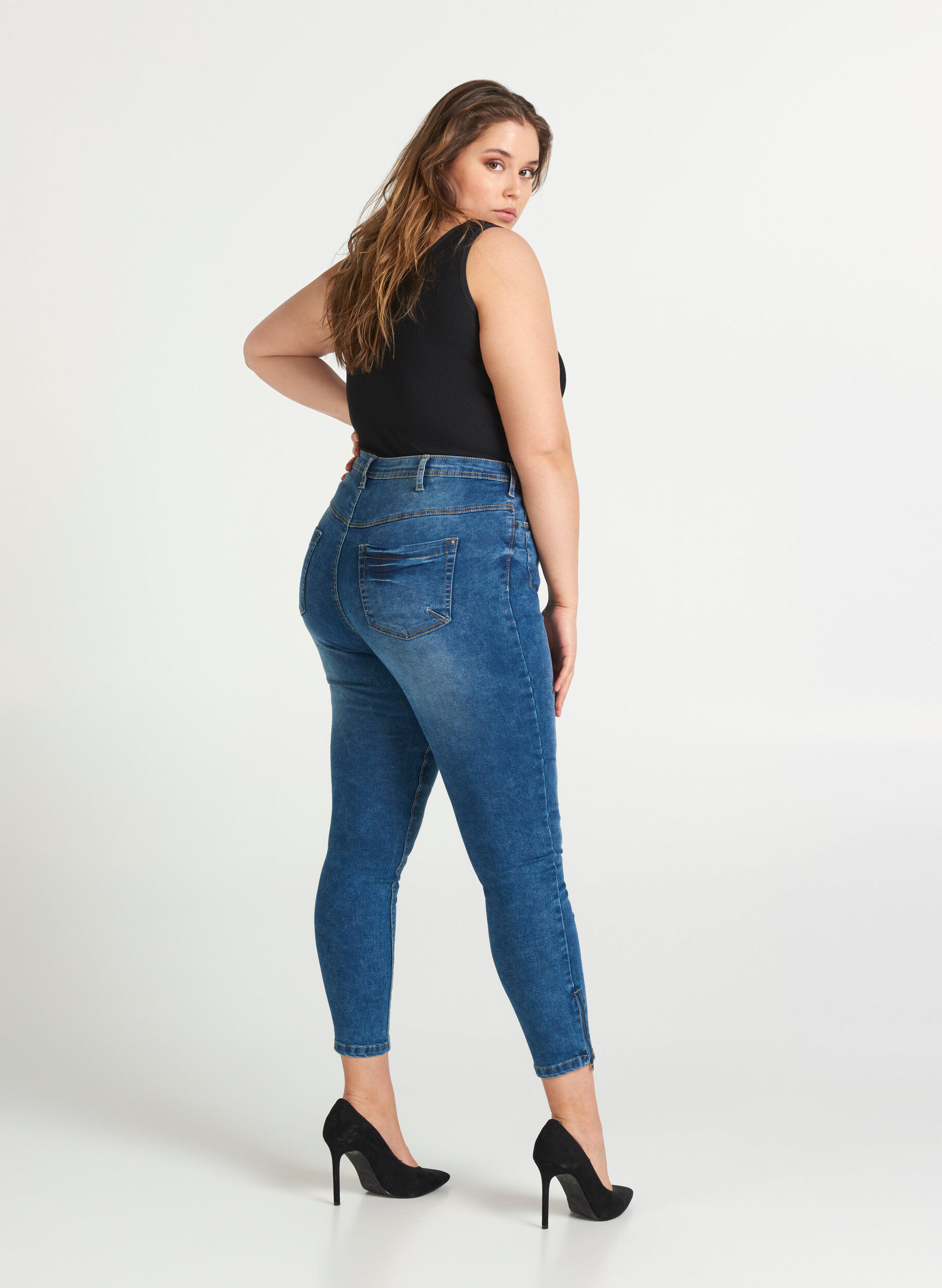 ZizziJeansy Amy nad kostke z suwakiem, Niebieskie, Model image number 2