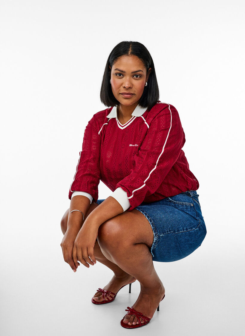 Teksturowana bluzka z dzerseju z kontrastowymi detalami, Czerwony, Model image number 3