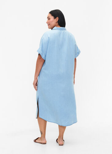 Sukienka koszulowa z krótkim rekawem, wykonana z lyocellu (TENCEL™), Light blue denim, Model image number 1