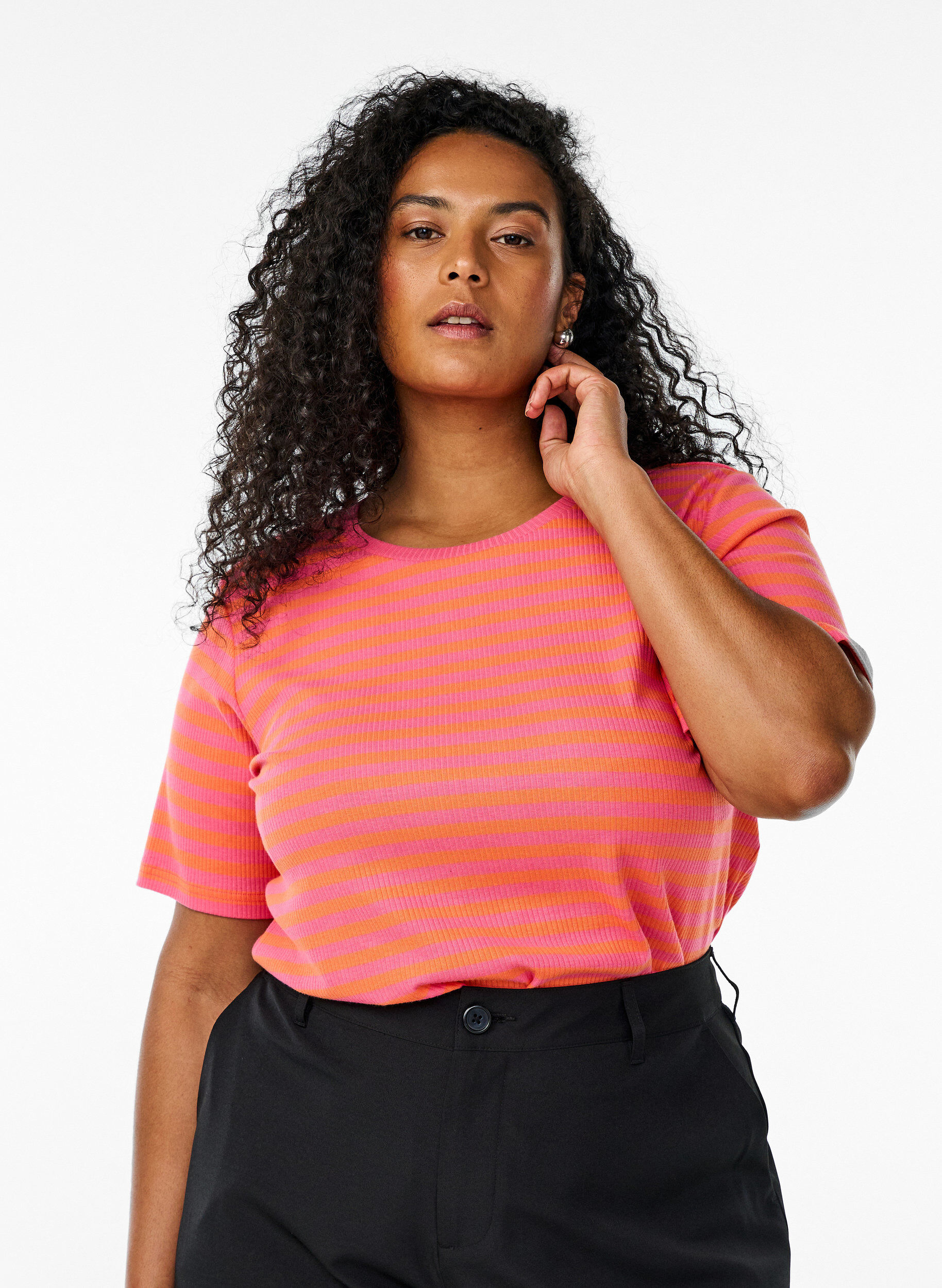 Zizzi T-shirt w paski o prazkowanej fakturze, Czerwony, Model image number 0