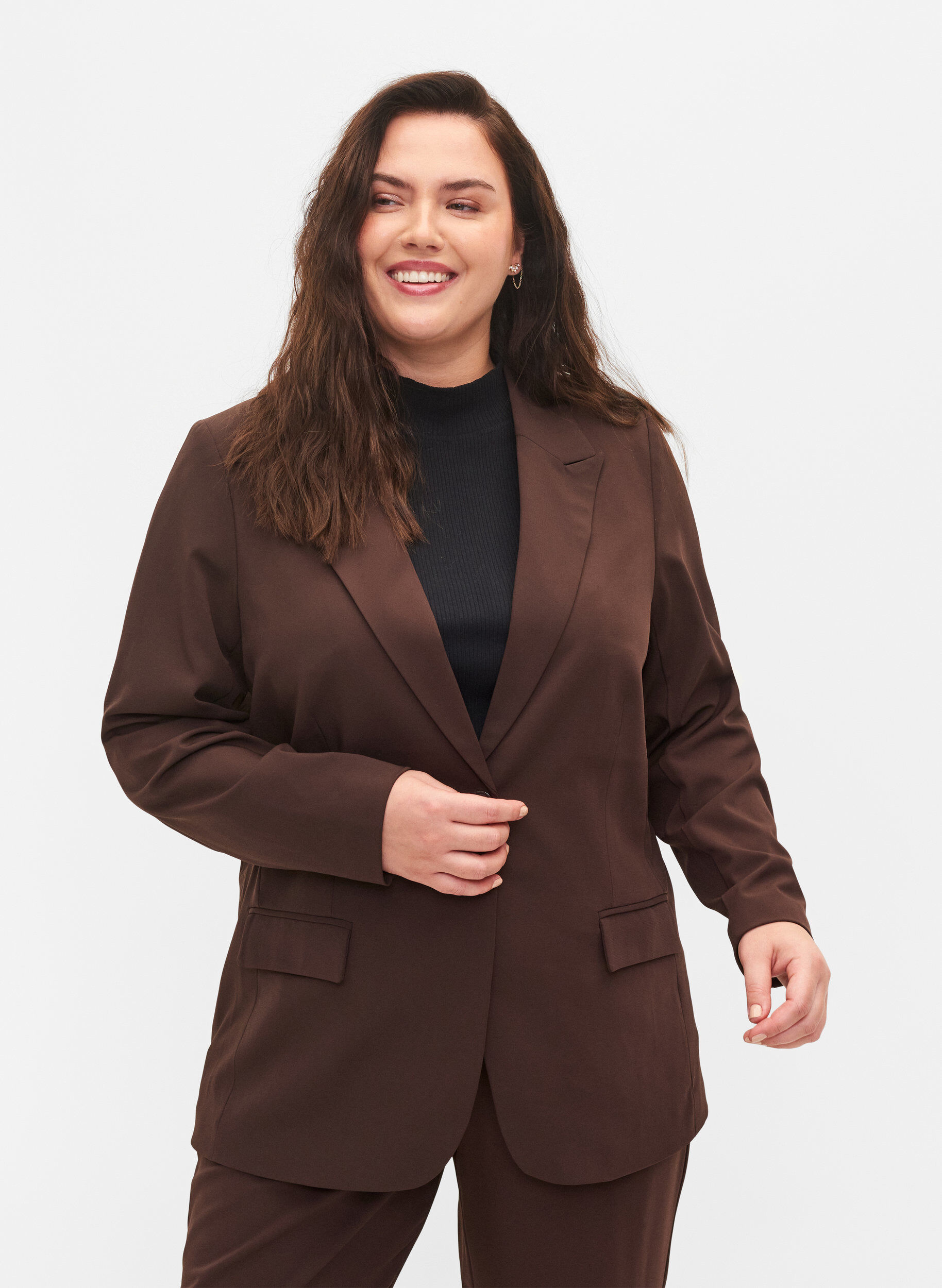 Zizzi Classic blazer with pockets, Java, Model image number 0