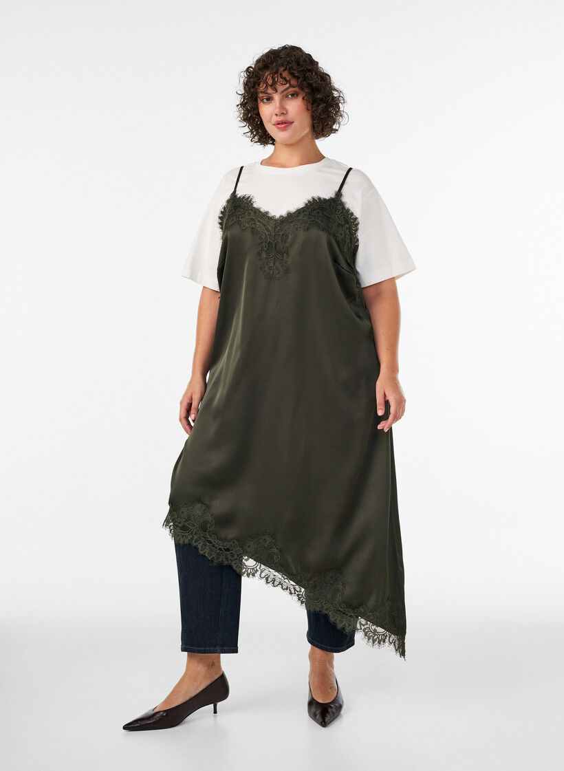 Satynowa sukienka z koronka i asymetrycznym dolem, Zielony, Model image number 0