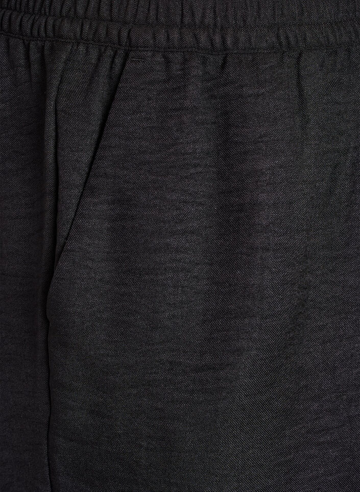 Szorty z kieszeniami i wysokim stanem, Czarne, Packshot image number 2