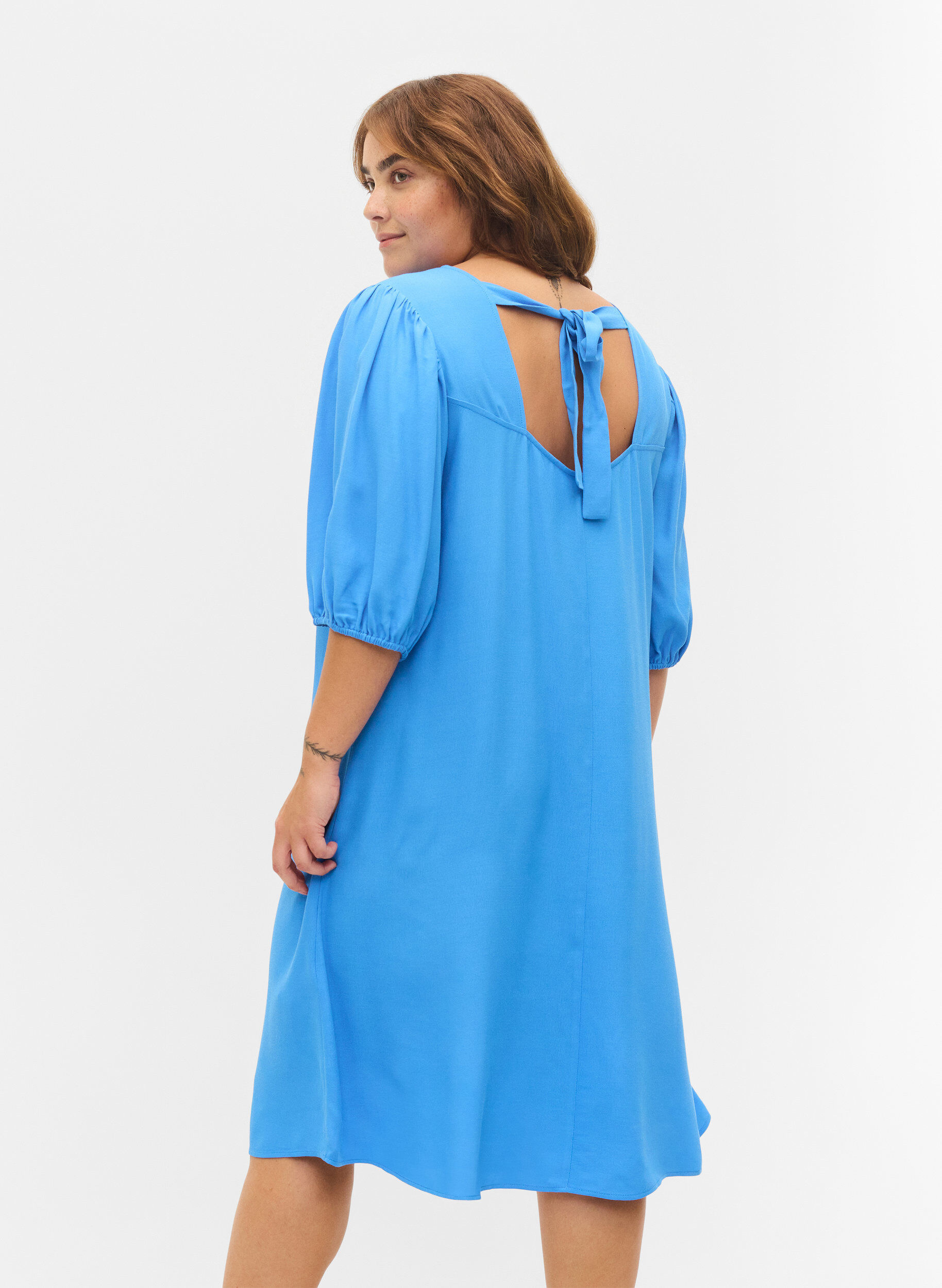Zizzi Viscose dress with back detail, Regatta, Model image number 1