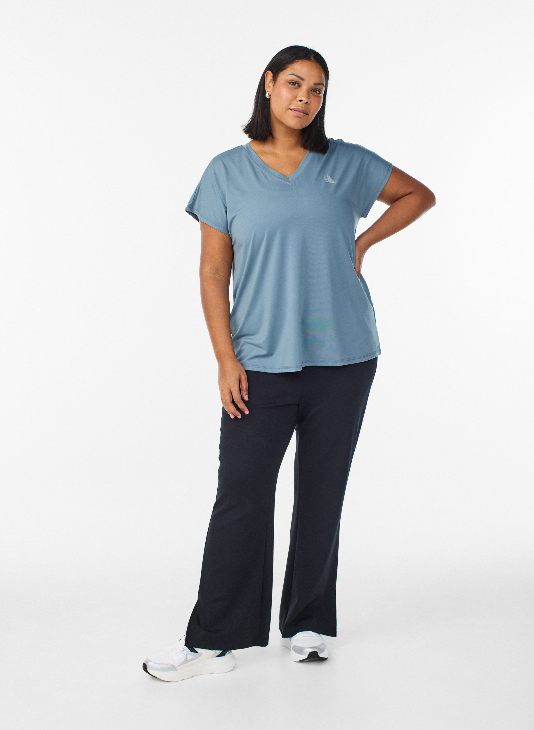 ZizziLuzna koszulka treningowa z dekoltem w szpic, Szary, Model image number 1