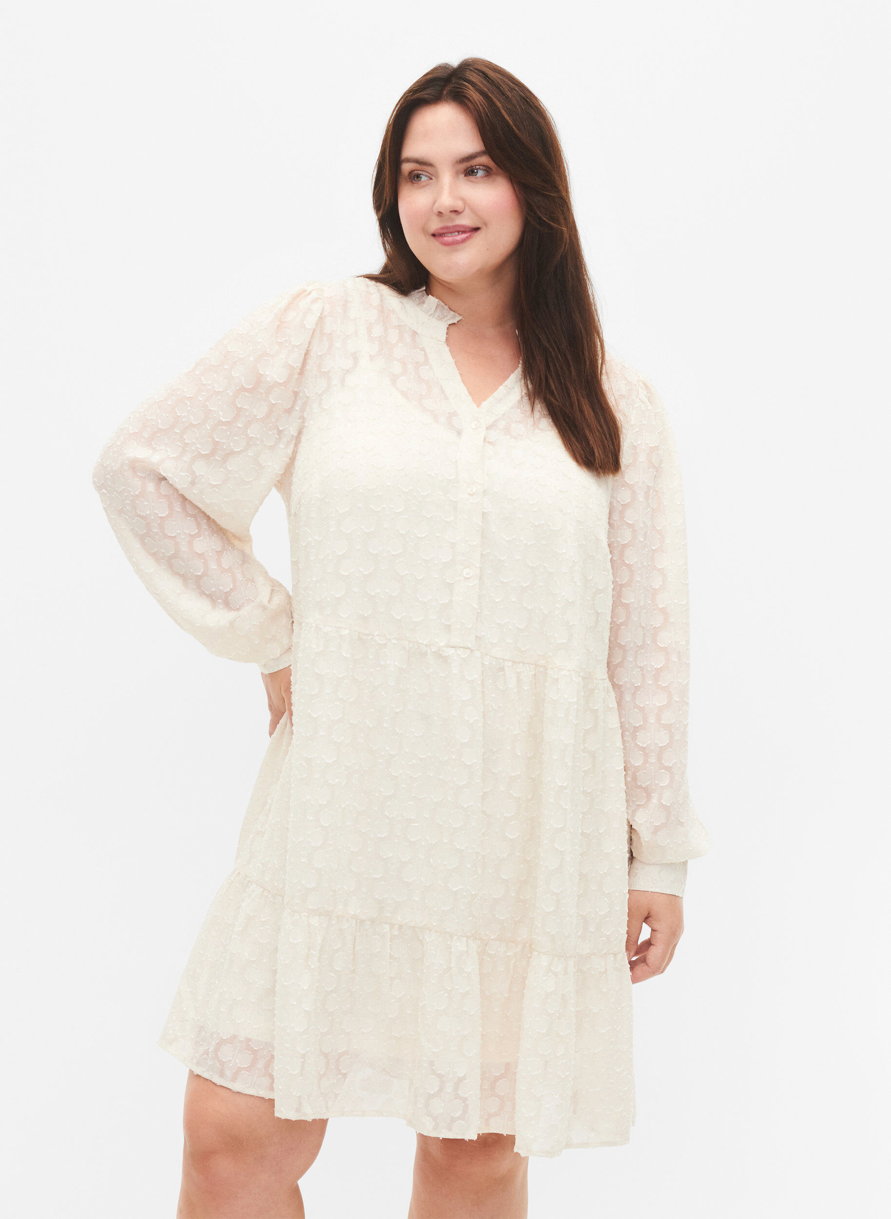 Zizzi Zakardowa sukienka z kolnierzykiem z falbana, Birch, Model image number 0