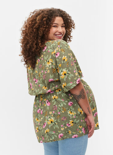 Wiskozowa bluzka ciazowa w kwiaty, Green Flower Print, Model image number 1