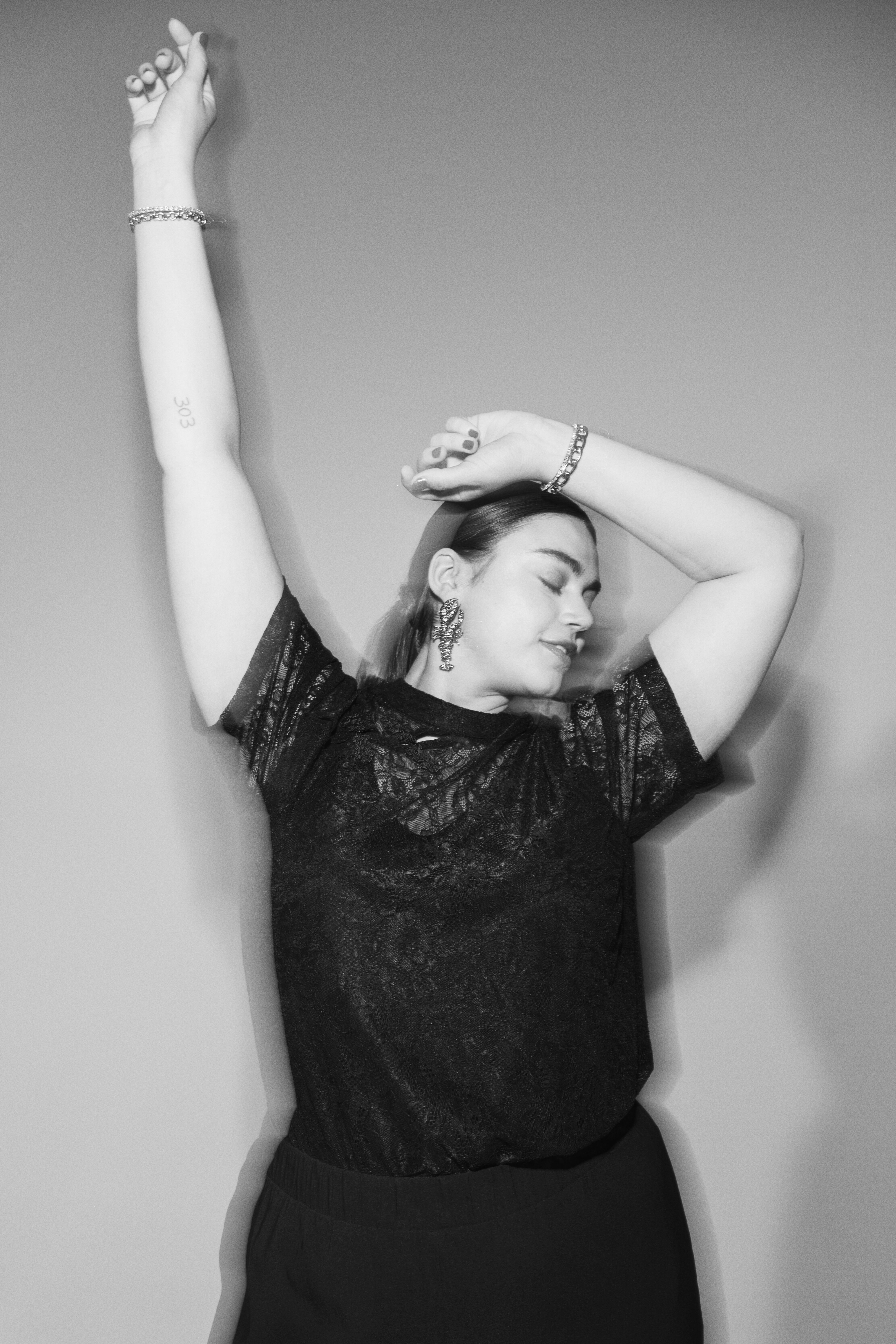 Zizzi Koronkowa bluzka z detalami, , Model