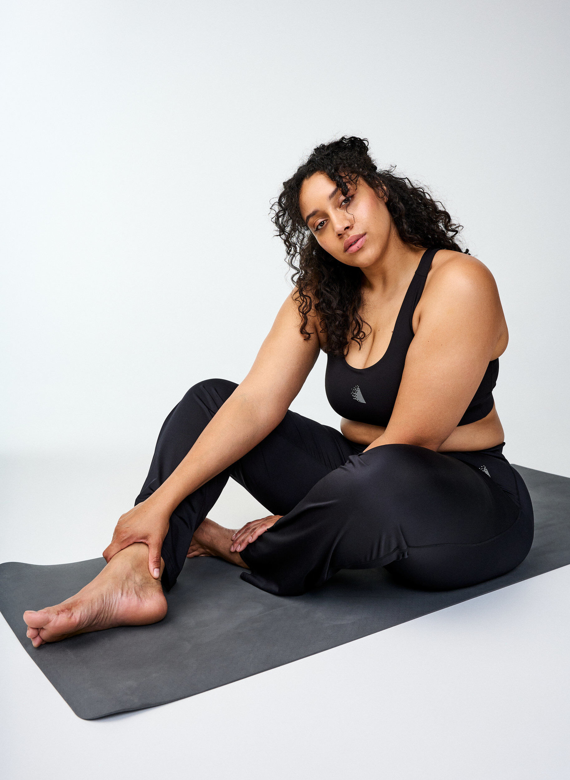 Zizzi Biustonosz sportowy typu racerback, Czarne, Image image number 1