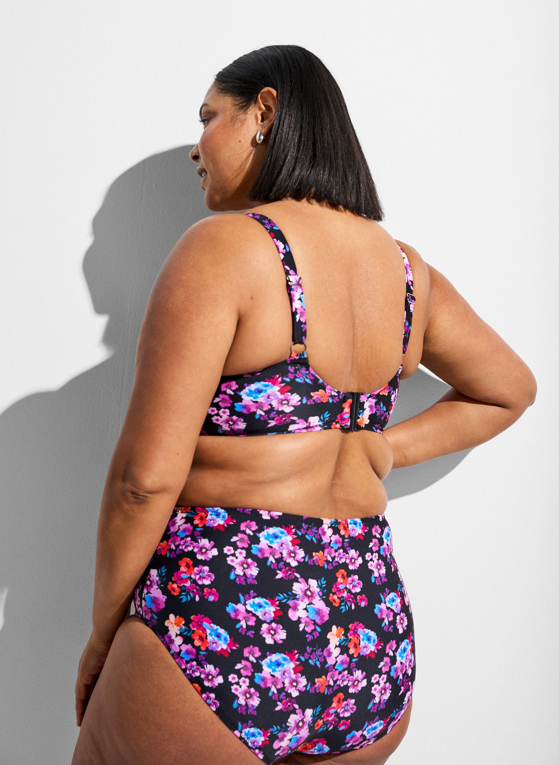 ZizziUnderwire bikini bra with pattern, Purple, Model image number 2