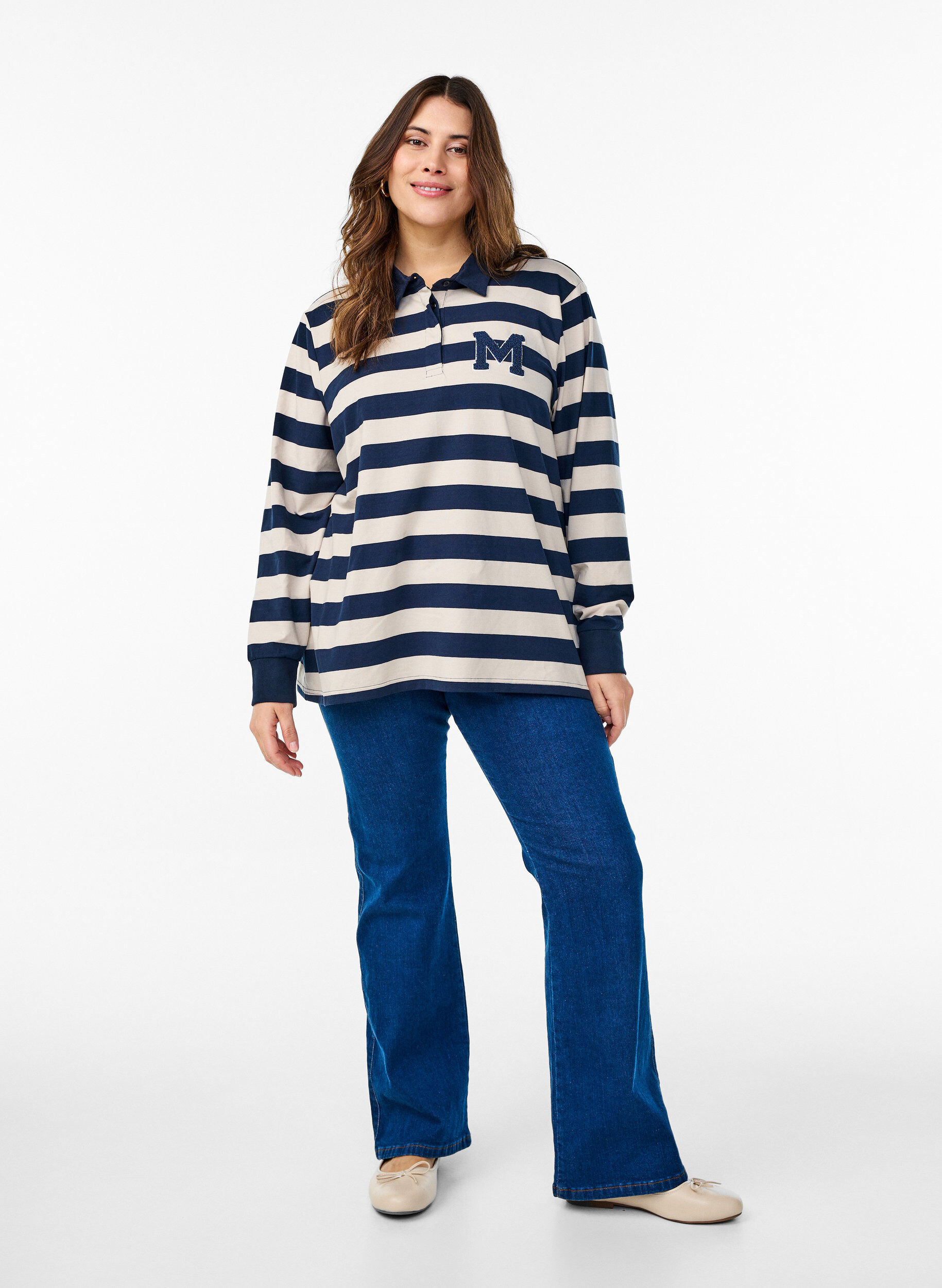 Zizzi Koszulka polo w paski z elementami frotte, Birch w. Navy, Model image number 2