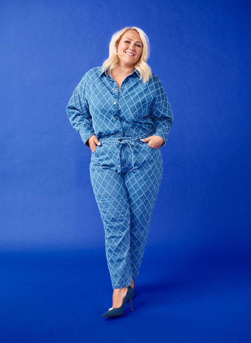 Krótkie jeansy Mille z imitacja zniszczen, Blue Denim, Image image number 0