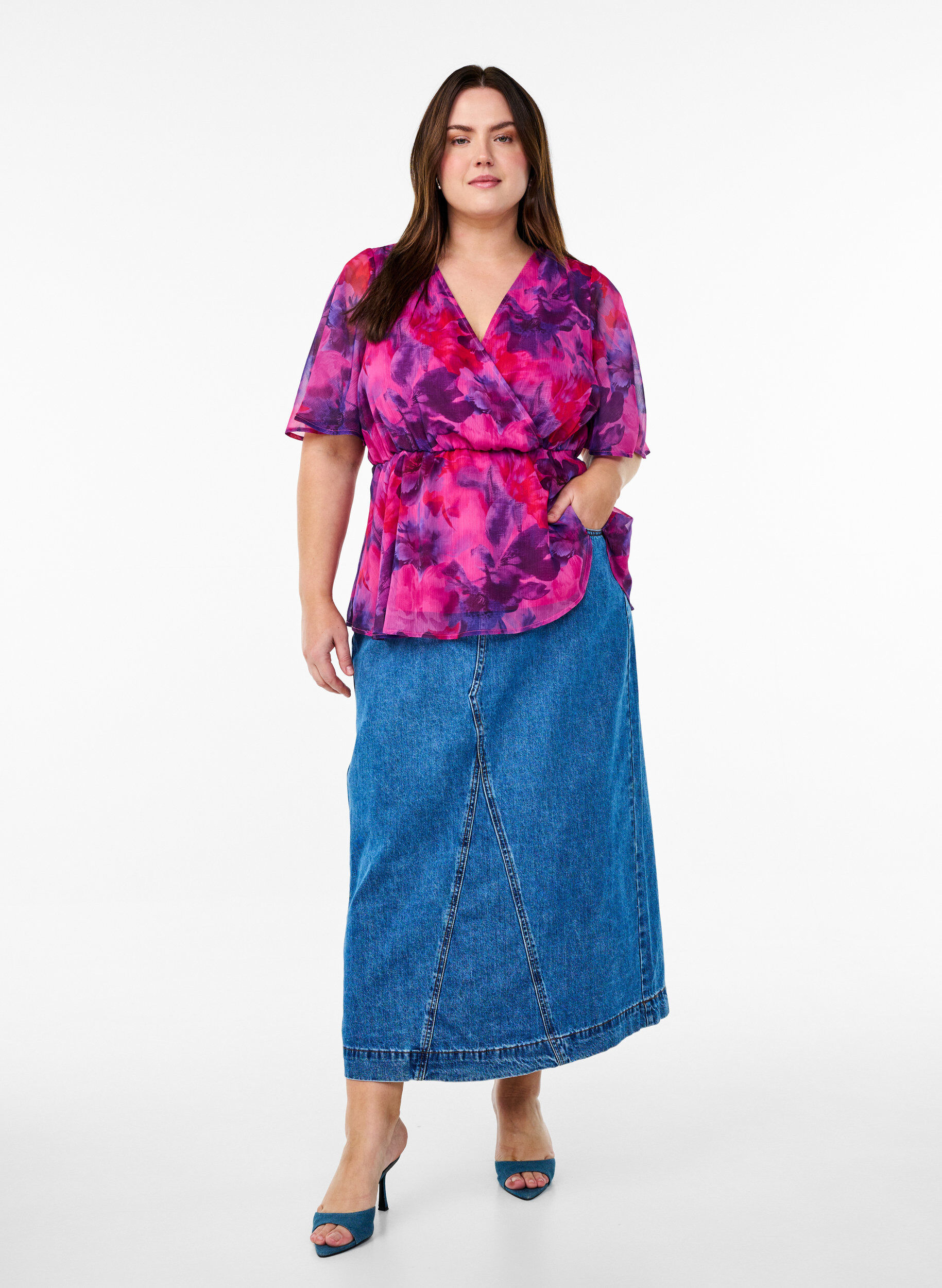 ZizziSzyfonowa bluzka w kwiaty z kr&oacute;tkim rekawem, Czerwony, Model image number 1