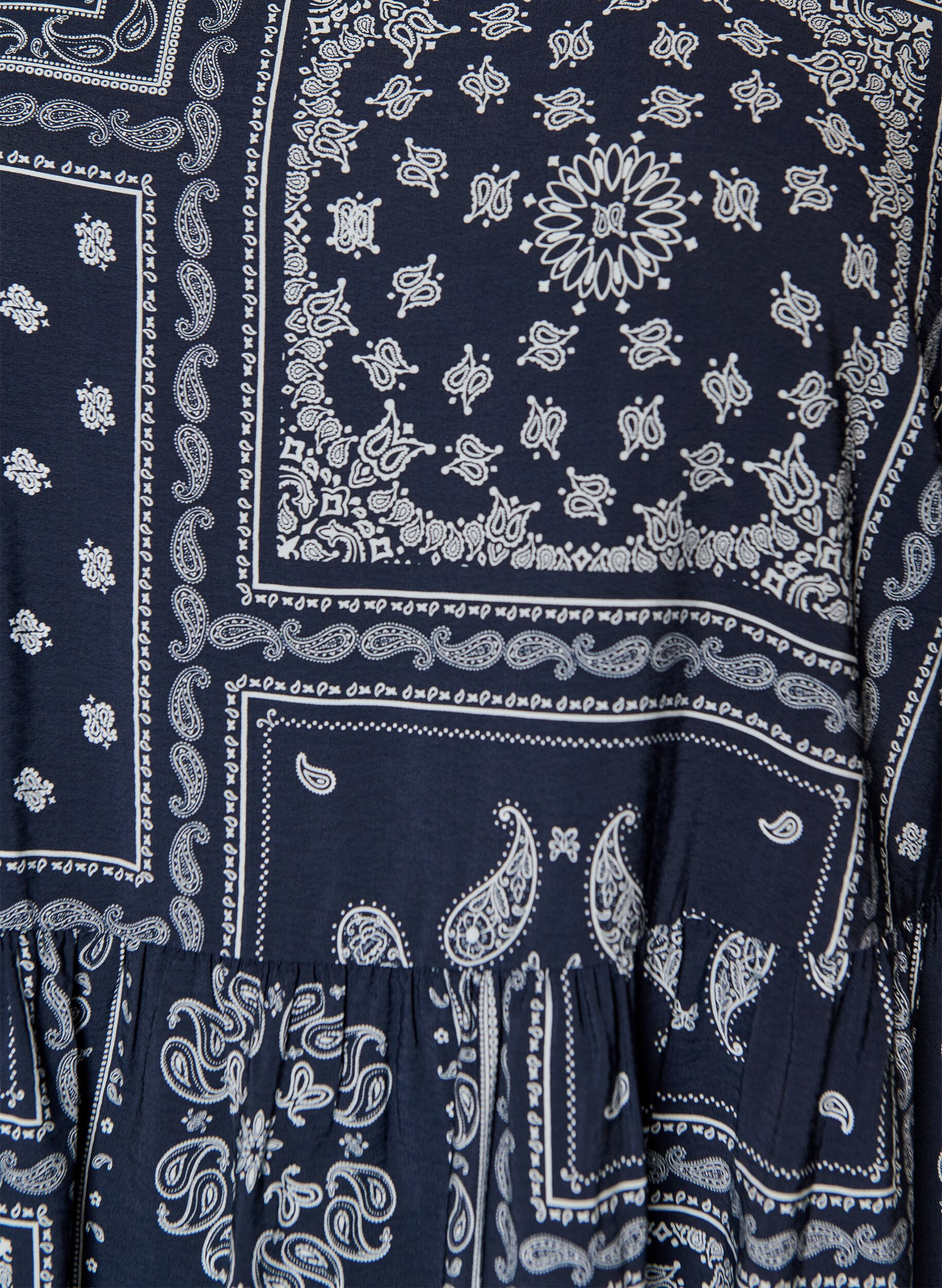 ZizziSukienka siegajaca kostek z wiskozy z nadrukiem paisley i kr&oacute;tkimi rekawami, Niebieskie, Packshot image number 2