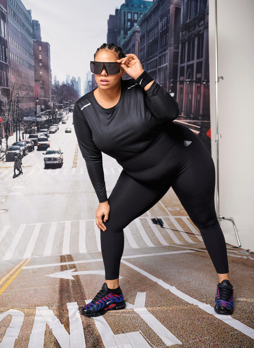 Bluzka treningowa z dlugimi rekawami i elementami odblaskowymi, Black, Image image number 0