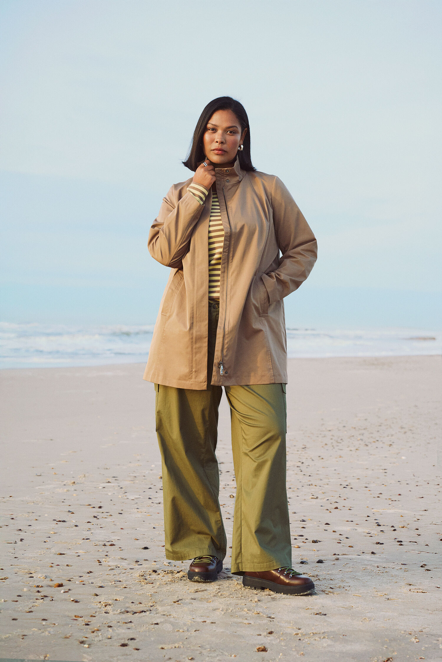 Zizzi Lekka kurtka przejściowa, , Model