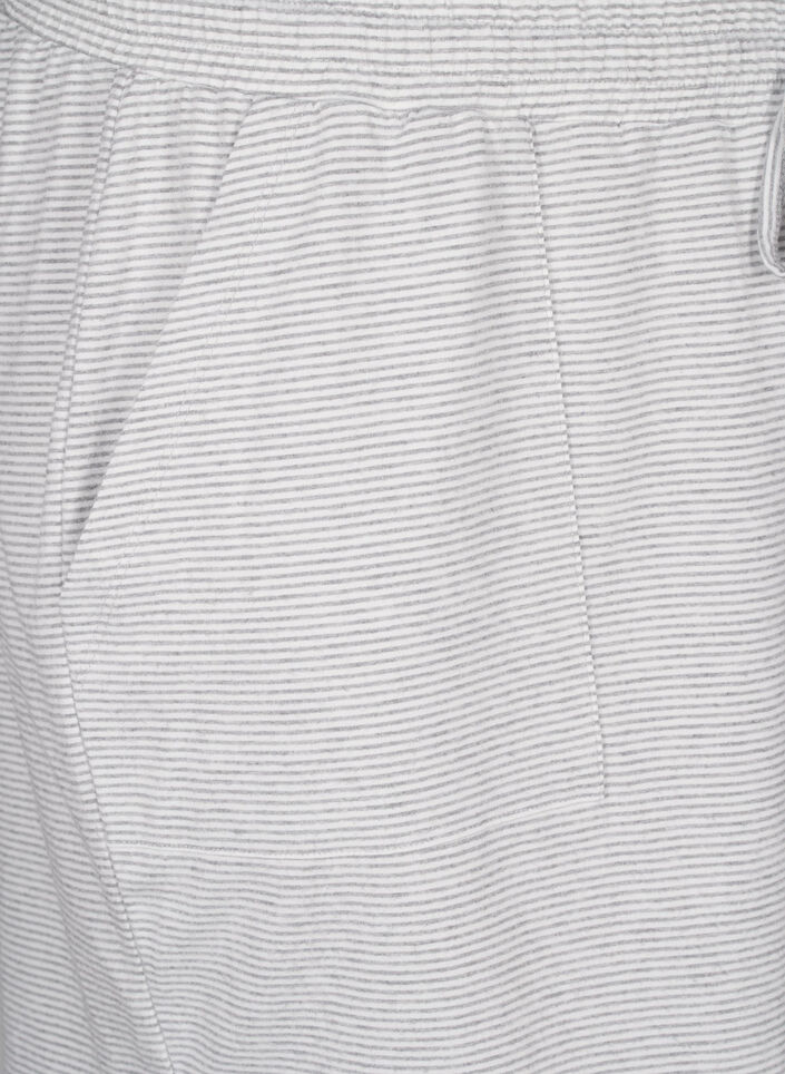 Pasiaste szorty od pizamy z wysokim stanem, LGM Stripe, Packshot image number 2