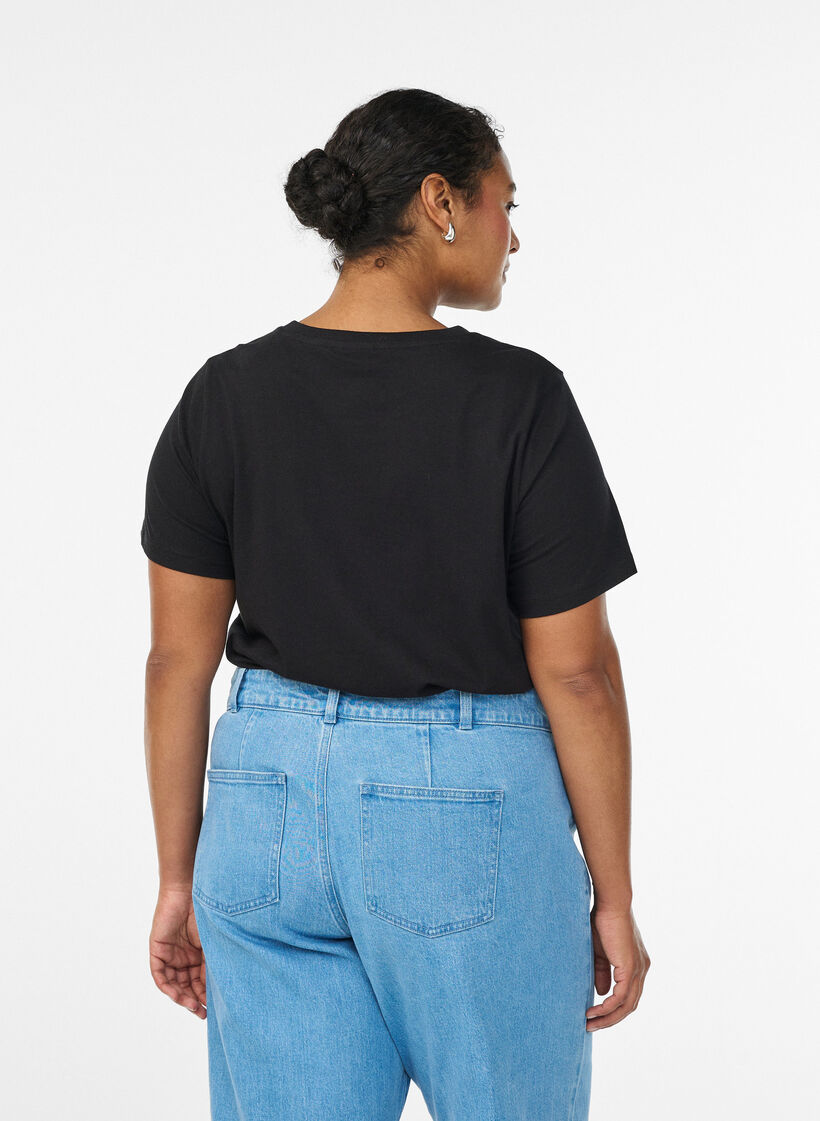 Koszulka bawelniana z ozdobnym detalem z przodu, Czarne, Model image number 2