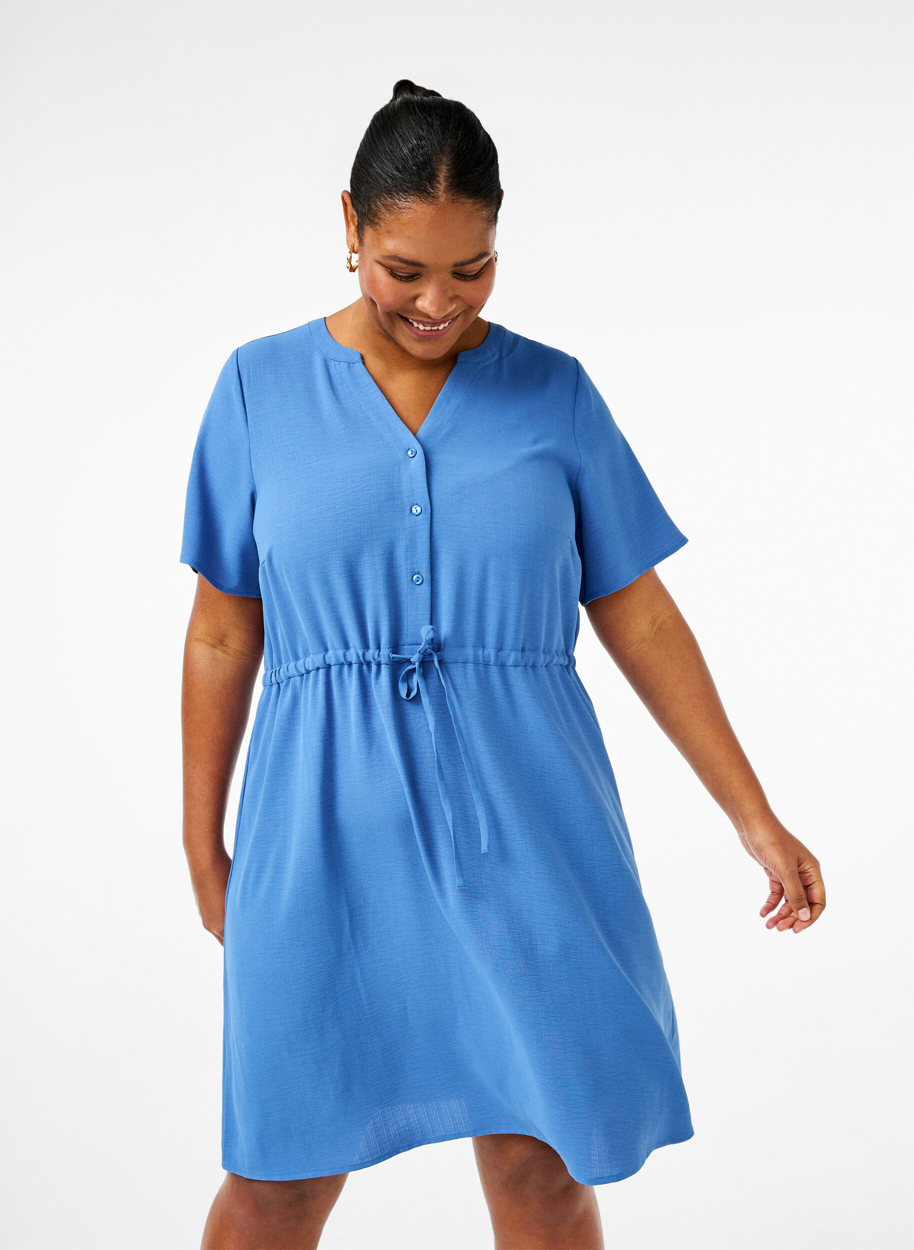 Zizzi Sukienka z kr&oacute;tkim rekawem i wiazaniem w talii, Riverside, Model image number 0