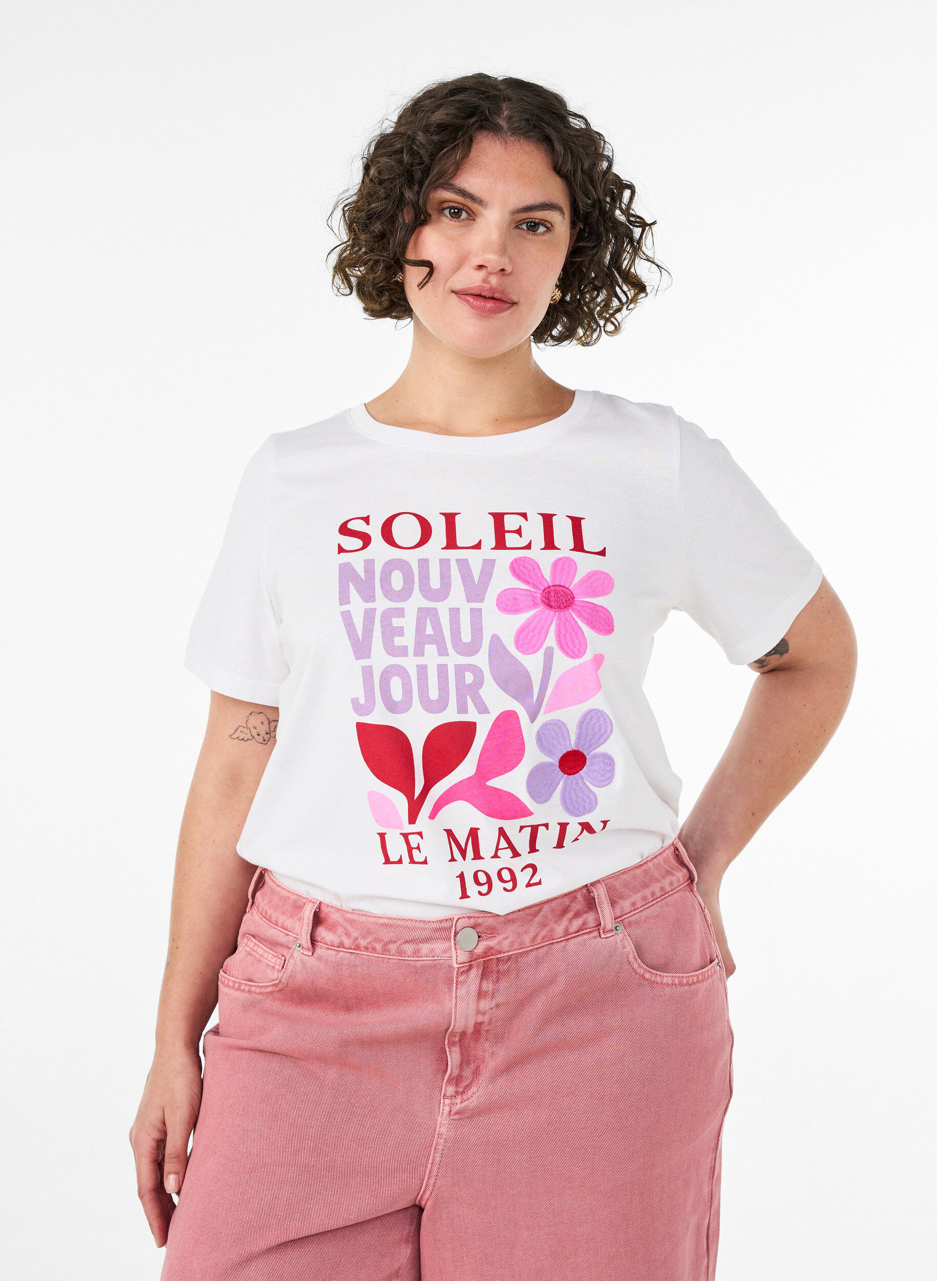 Bawelniana koszulka z nadrukiem, Biały, Model