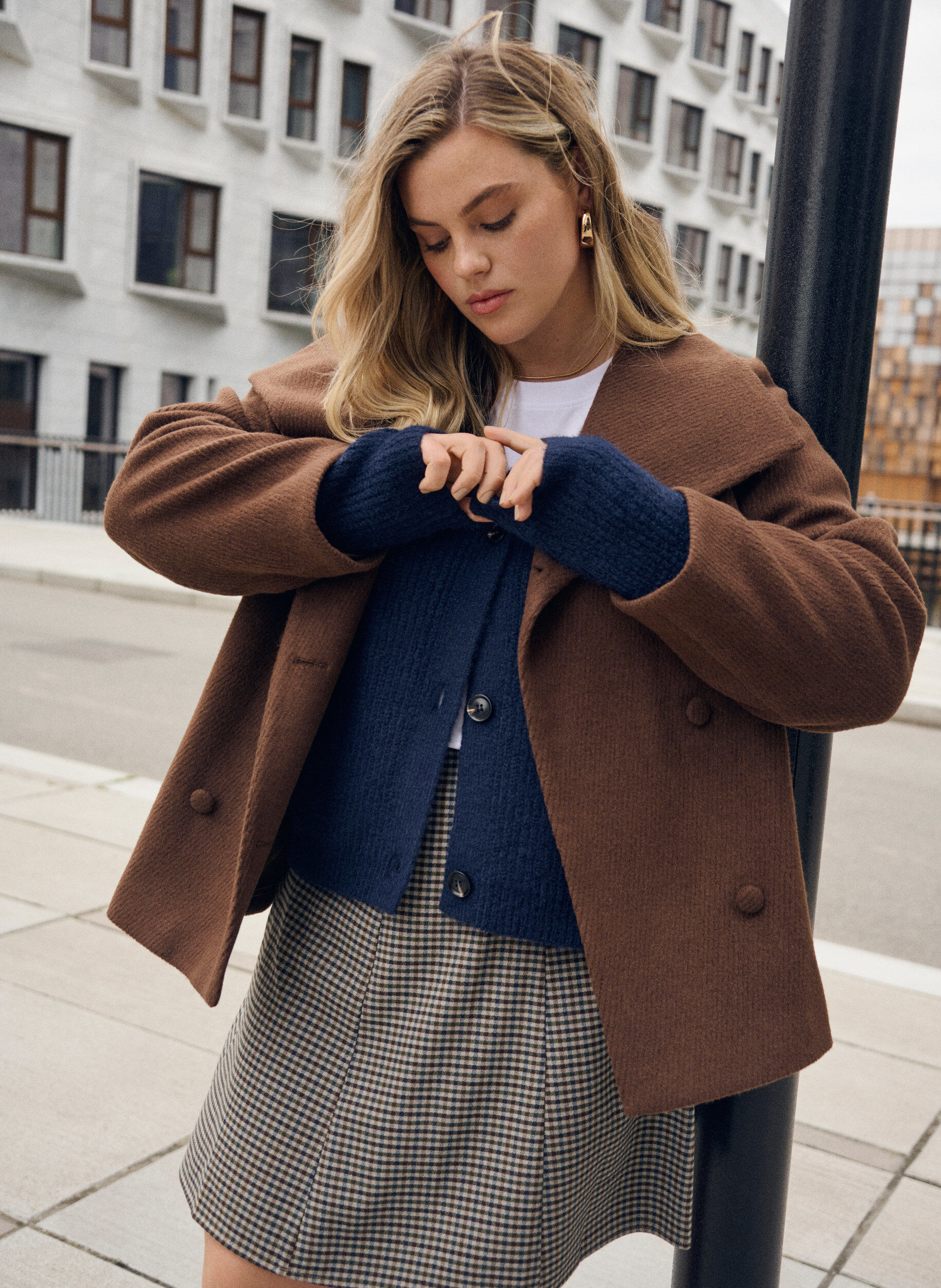 Zizzi Dzianinowy kardigan z&nbsp;dekoltem w&nbsp;szpic, Niebieskie, Image image number 0