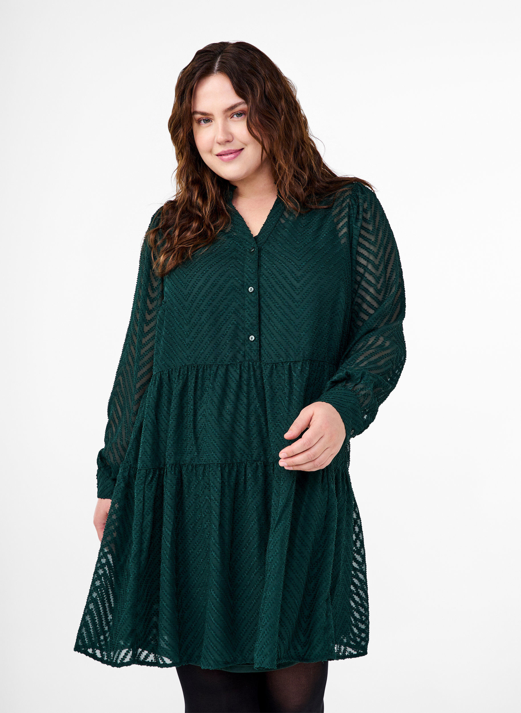 Zizzi Kr&oacute;tka sukienka z faktura i falbaniastym kolnierzykiem, Scarab, Model image number 0