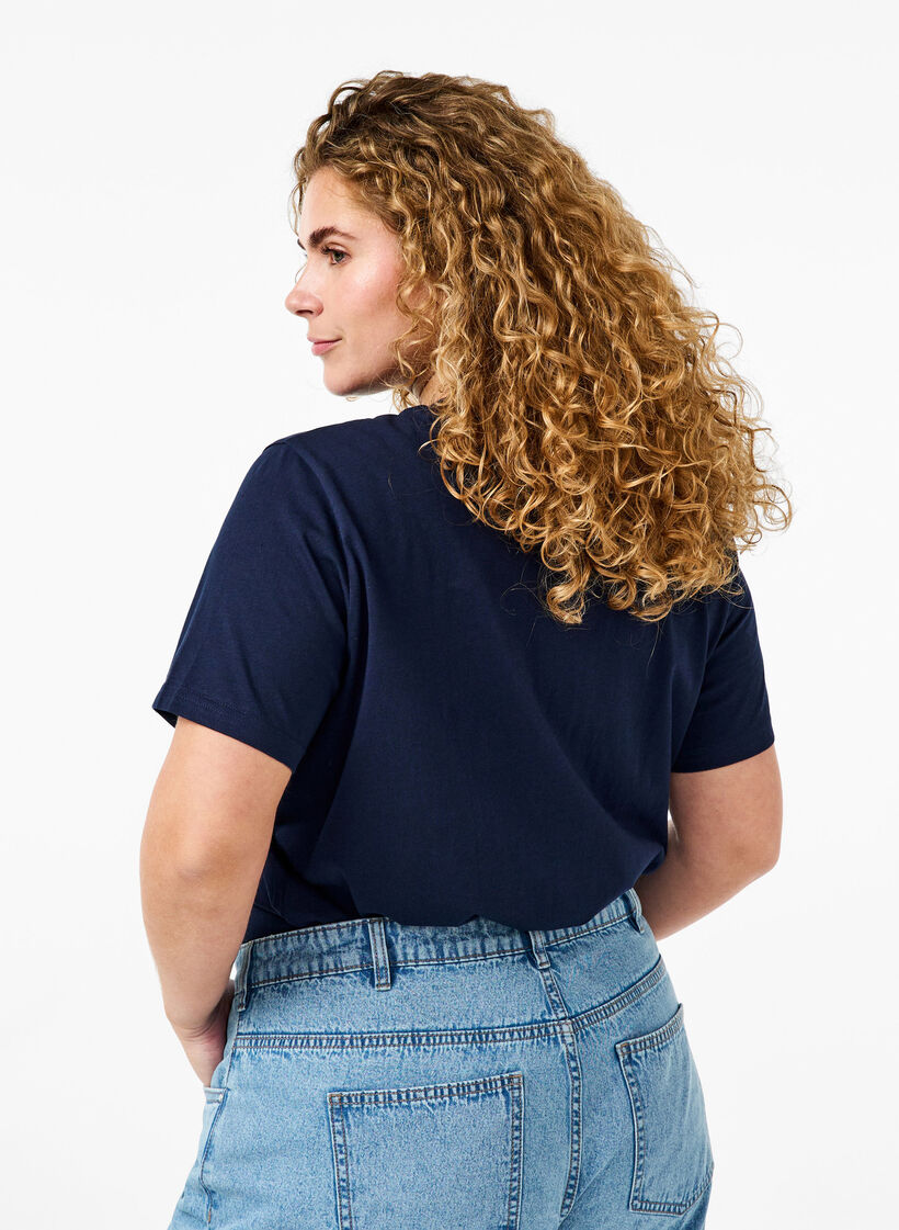 Podstawowa koszulka bawelniana z okraglym dekoltem, Niebieskie, Model image number 2