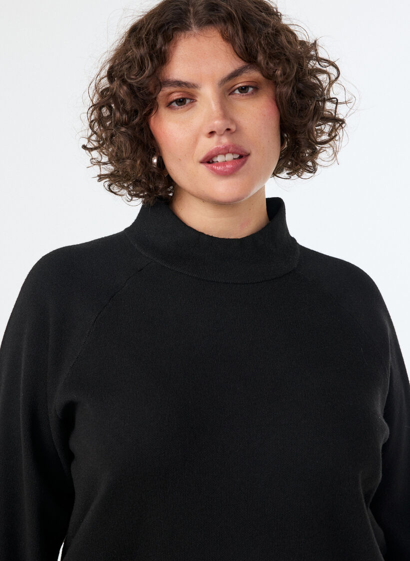 Bluzka dzianinowa z mieszanki wiskozy z golfem, Czarne, Model image number 3