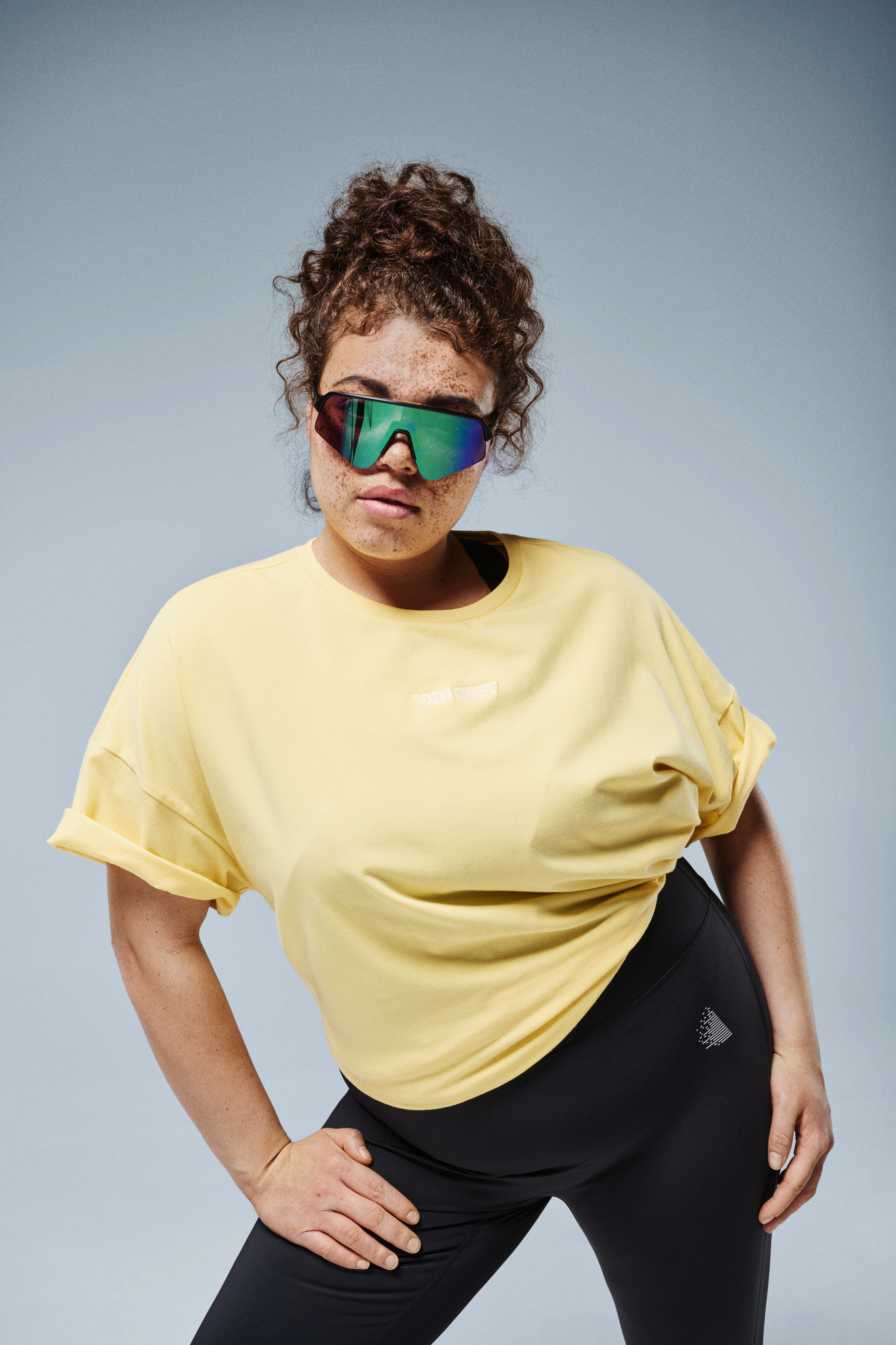 Koszulka i bluza z kapturem, , Model