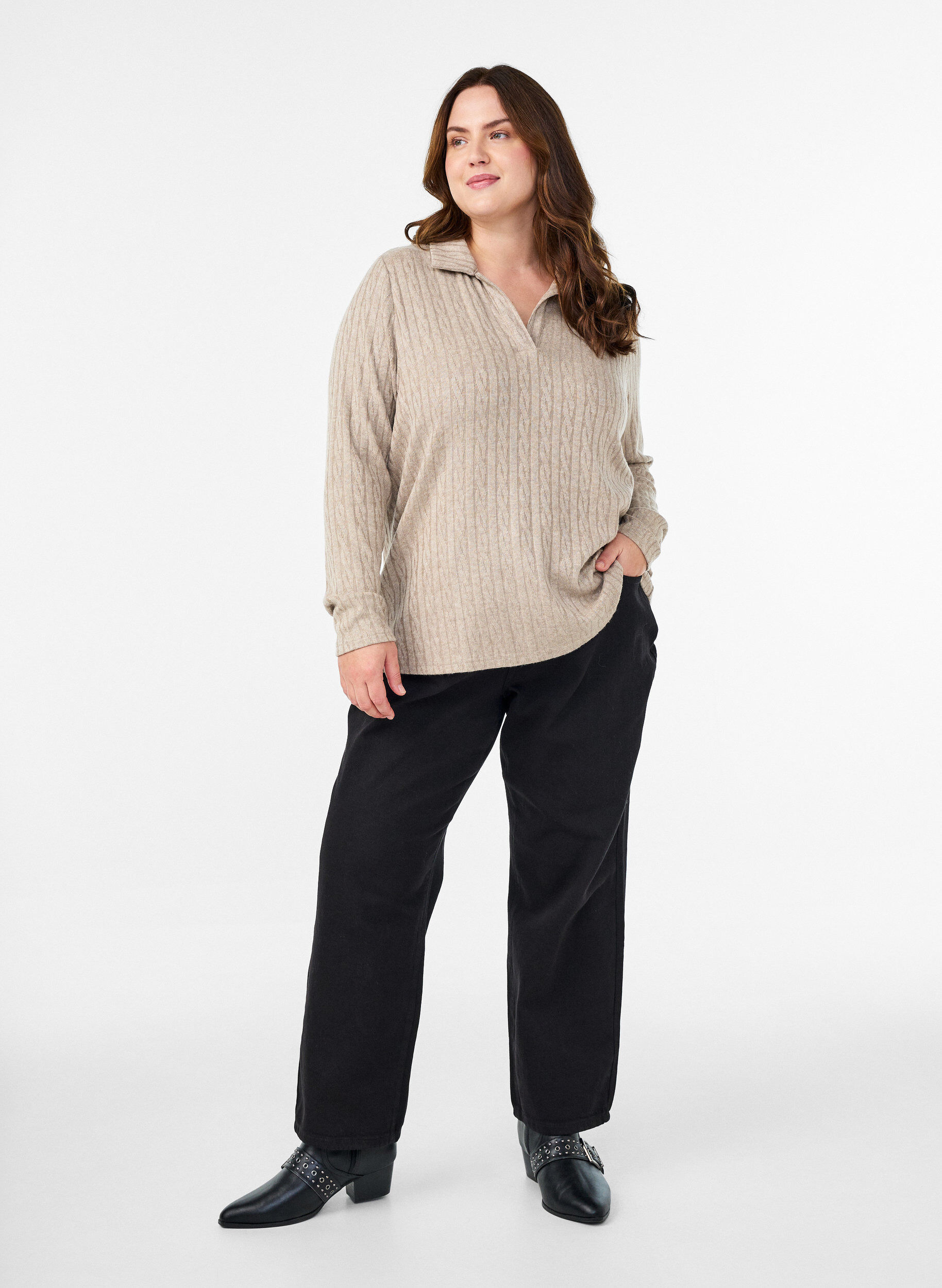 Zizzi Dzianinowa bluzka z kolnierzykiem i splotem kablowym, Beżowy, Model image number 1