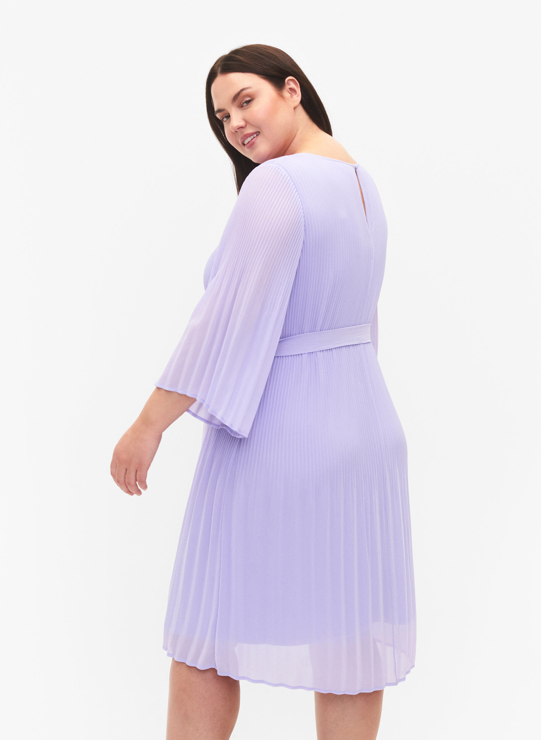 Zizzi Pleated dress with 3/4 sleeves, Lavender, Model image number 1