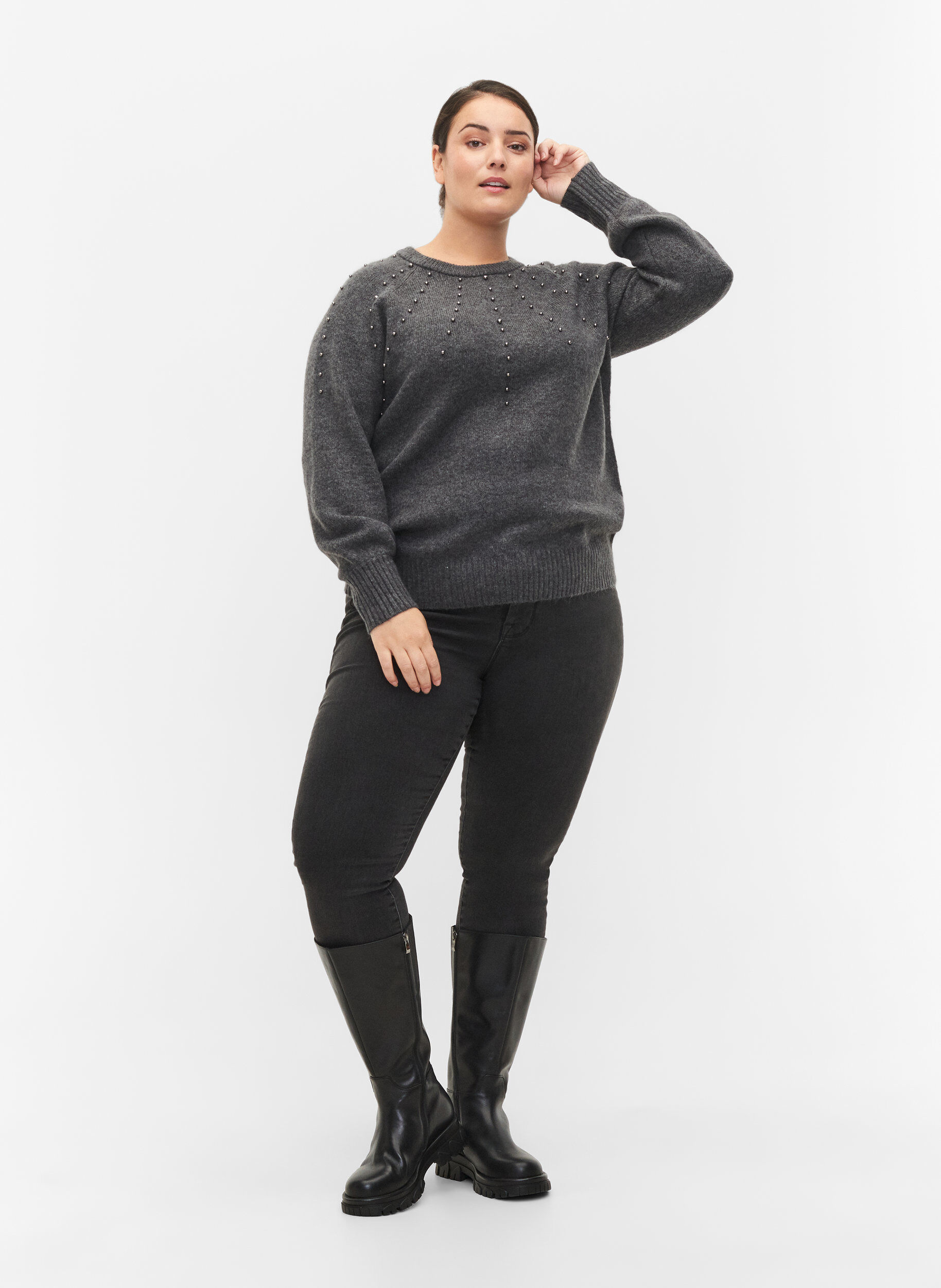 Zizzi Dzianinowy sweter z koralikami, Dark Grey Melange, Model image number 2