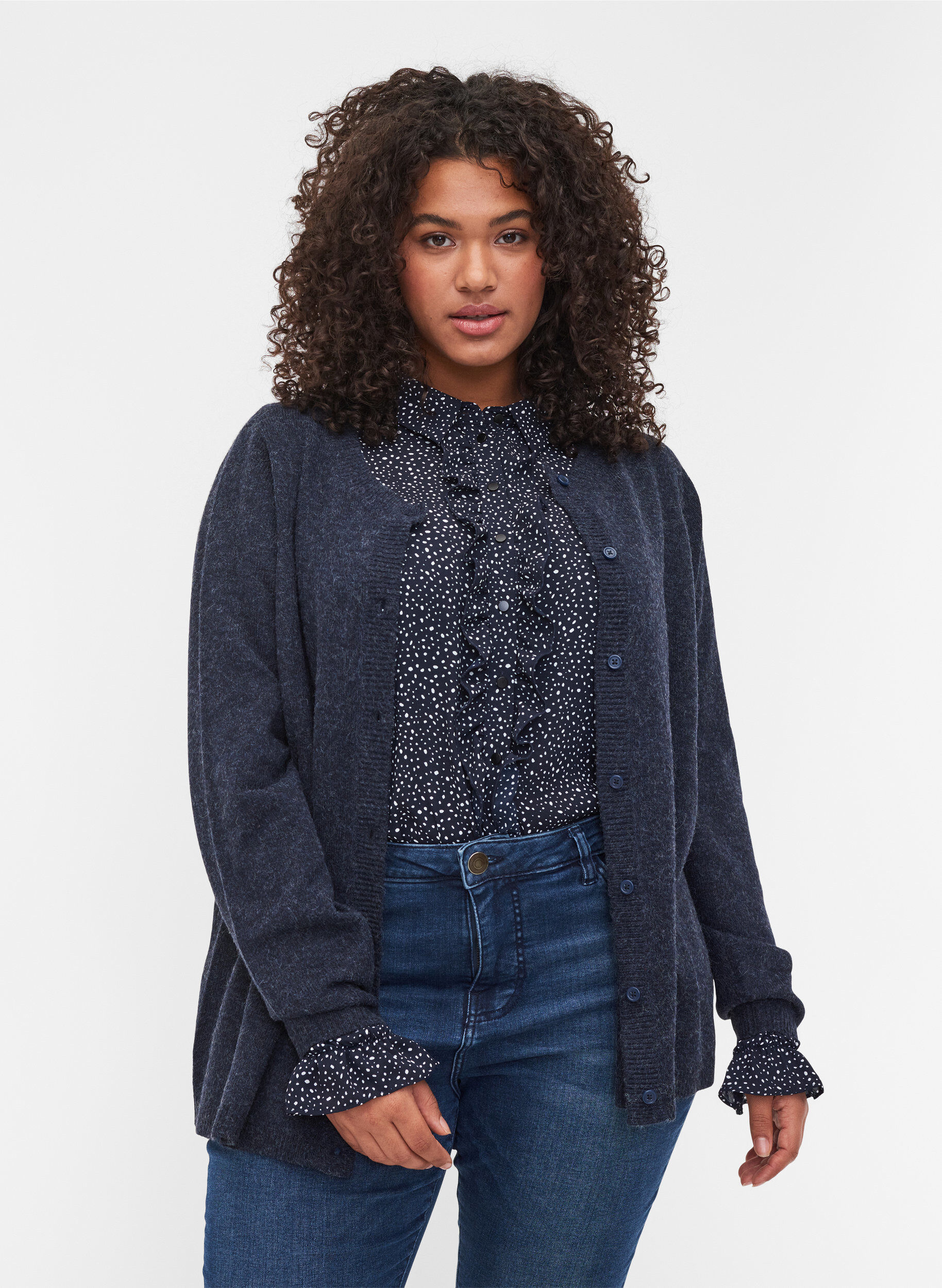 Zizzi Short melange knitted cardigan with button fastening, Night Sky Mel., Model image number 0