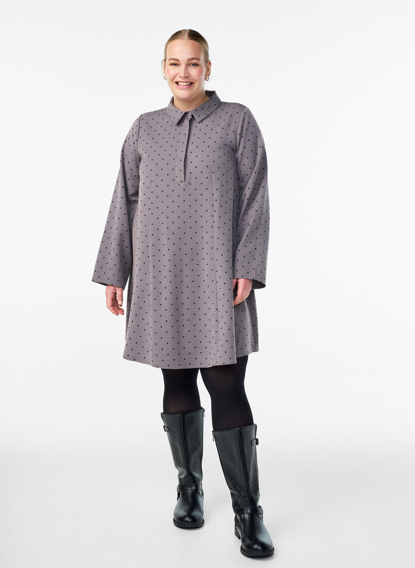 Krótkiej sukienki w stylu A-line z dlugim rekawem, Szary, Model image number 1