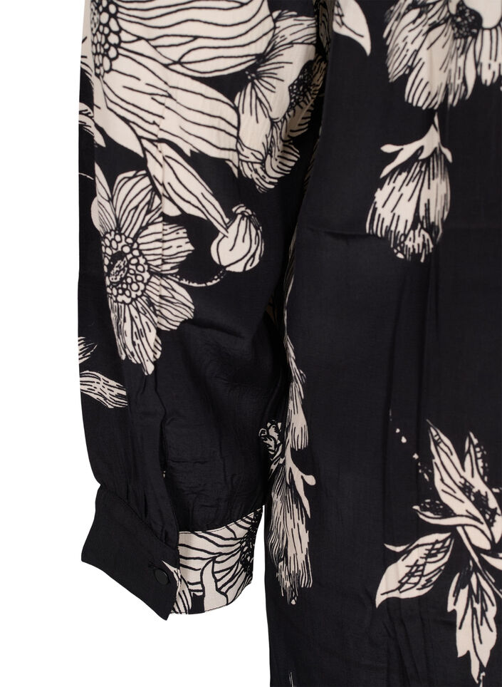 Long floral viscose shirt, Black White AOP, Packshot image number 3