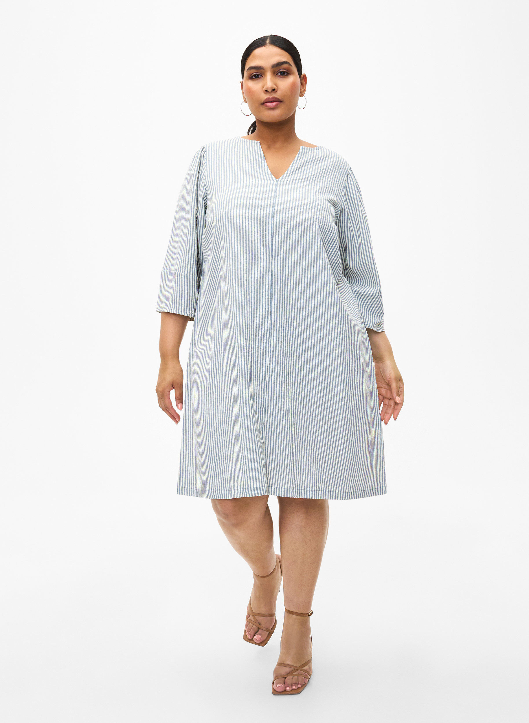 Zizzi Pasiasta sukienka z rekawem 3/4, Blue Stripe, Model image number 2