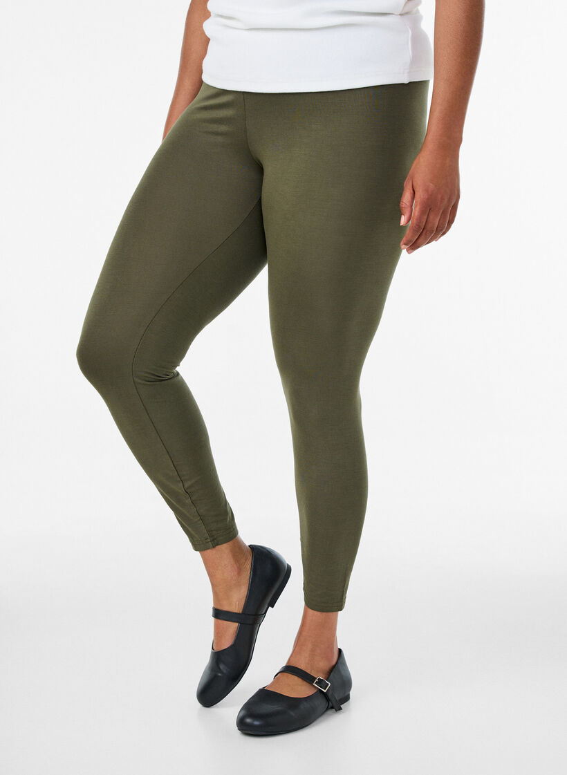 Legginsy z wiskozy w stylu basic, Zielony, Model image number 0
