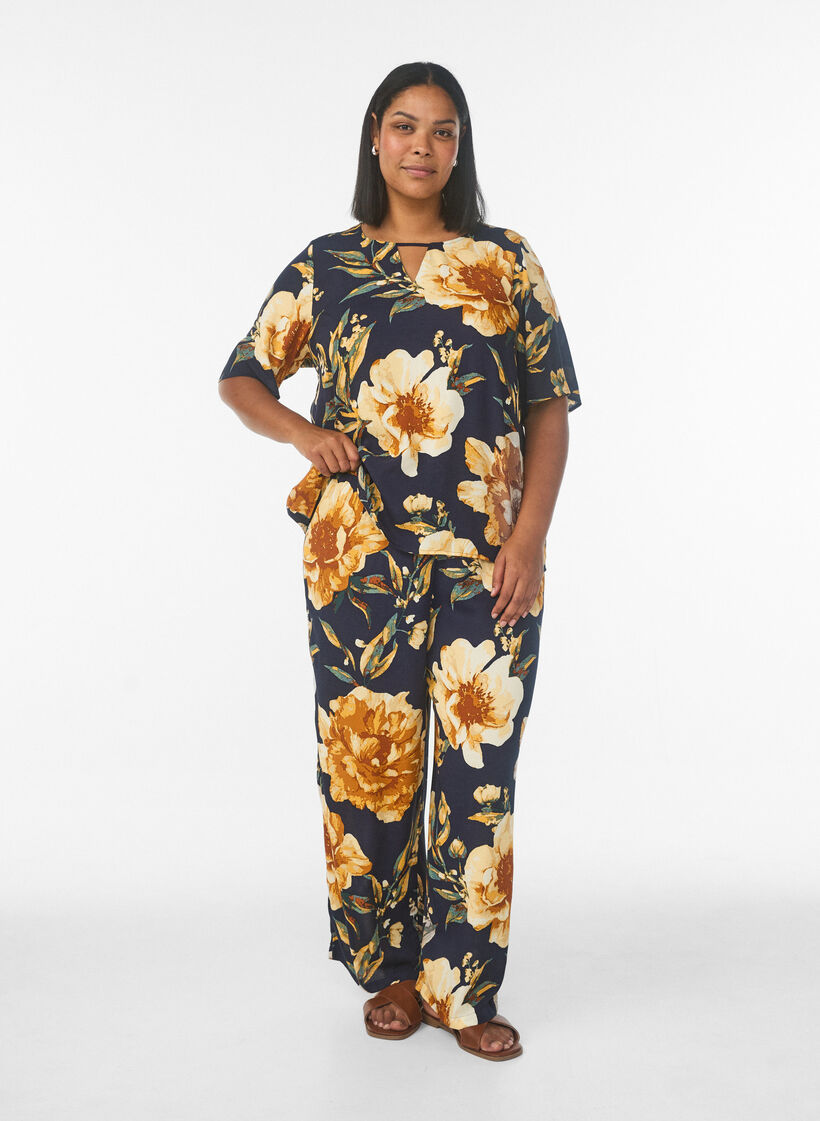 Luzne spodnie z wiskozy z nadrukiem, Niebieskie, Model image number 0