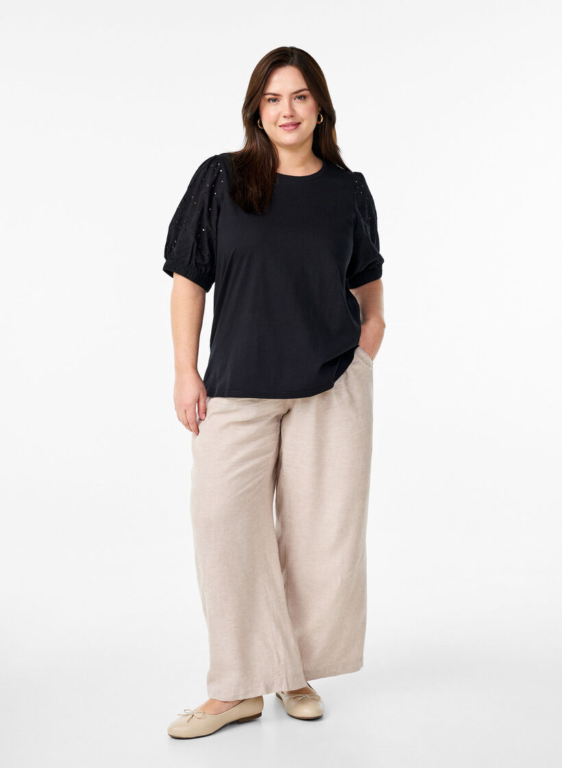 Koszulka z rekawami Broderie Anglaise, Czarne, Model image number 1