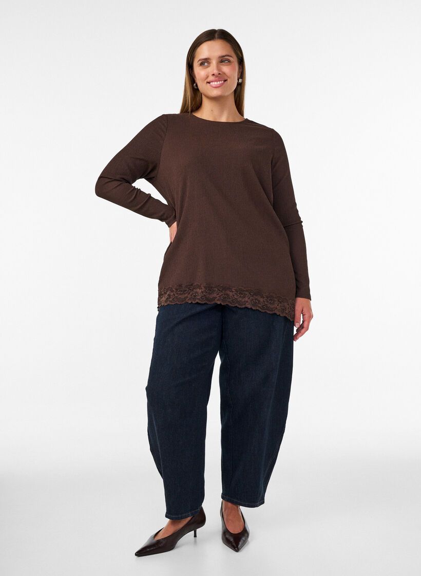Bluzka z jerseyu z asymetrycznym wykonczeniem koronkowym, Brązowy, Model image number 1