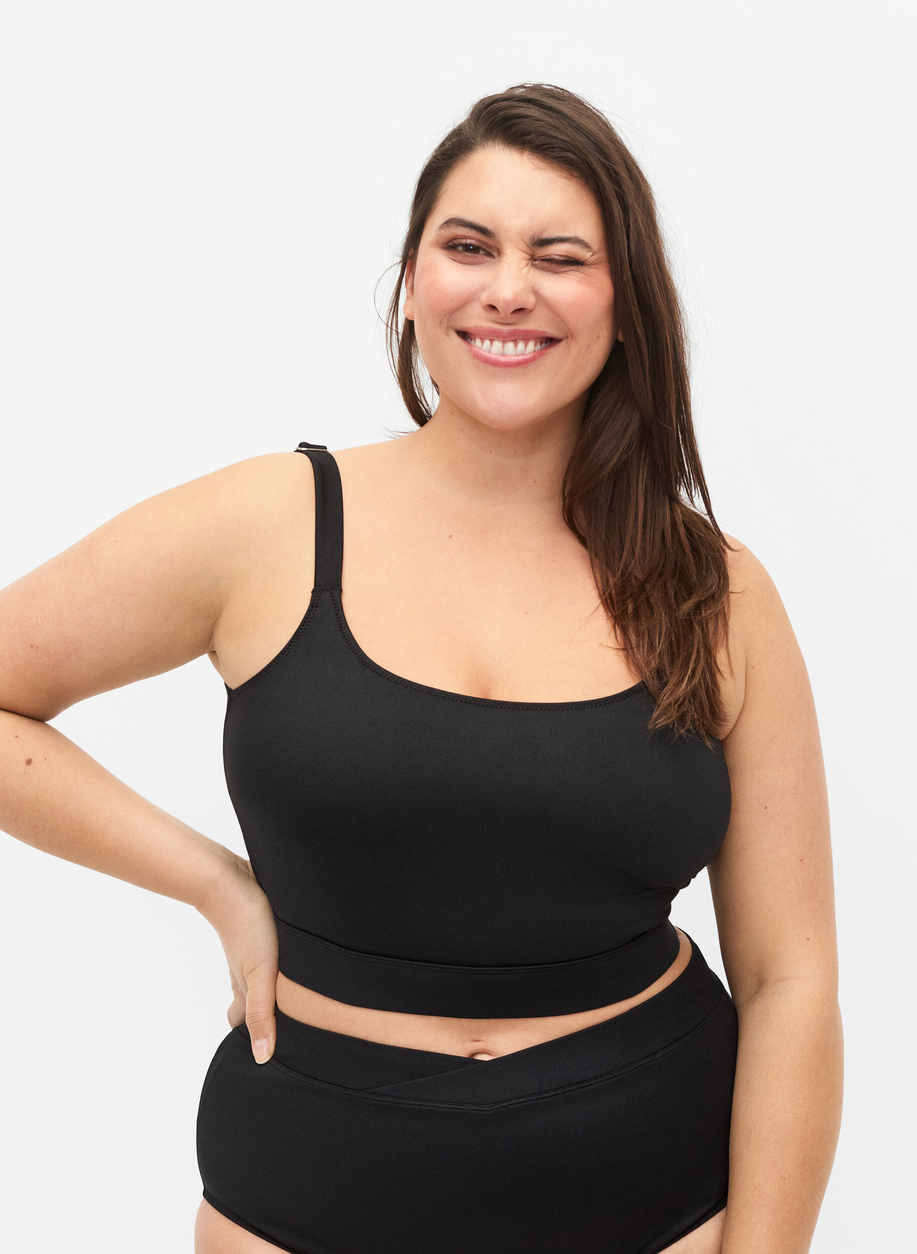 Zizzi G&oacute;ra od bikini z regulowanymi ramiaczkami, Black, Model image number 0