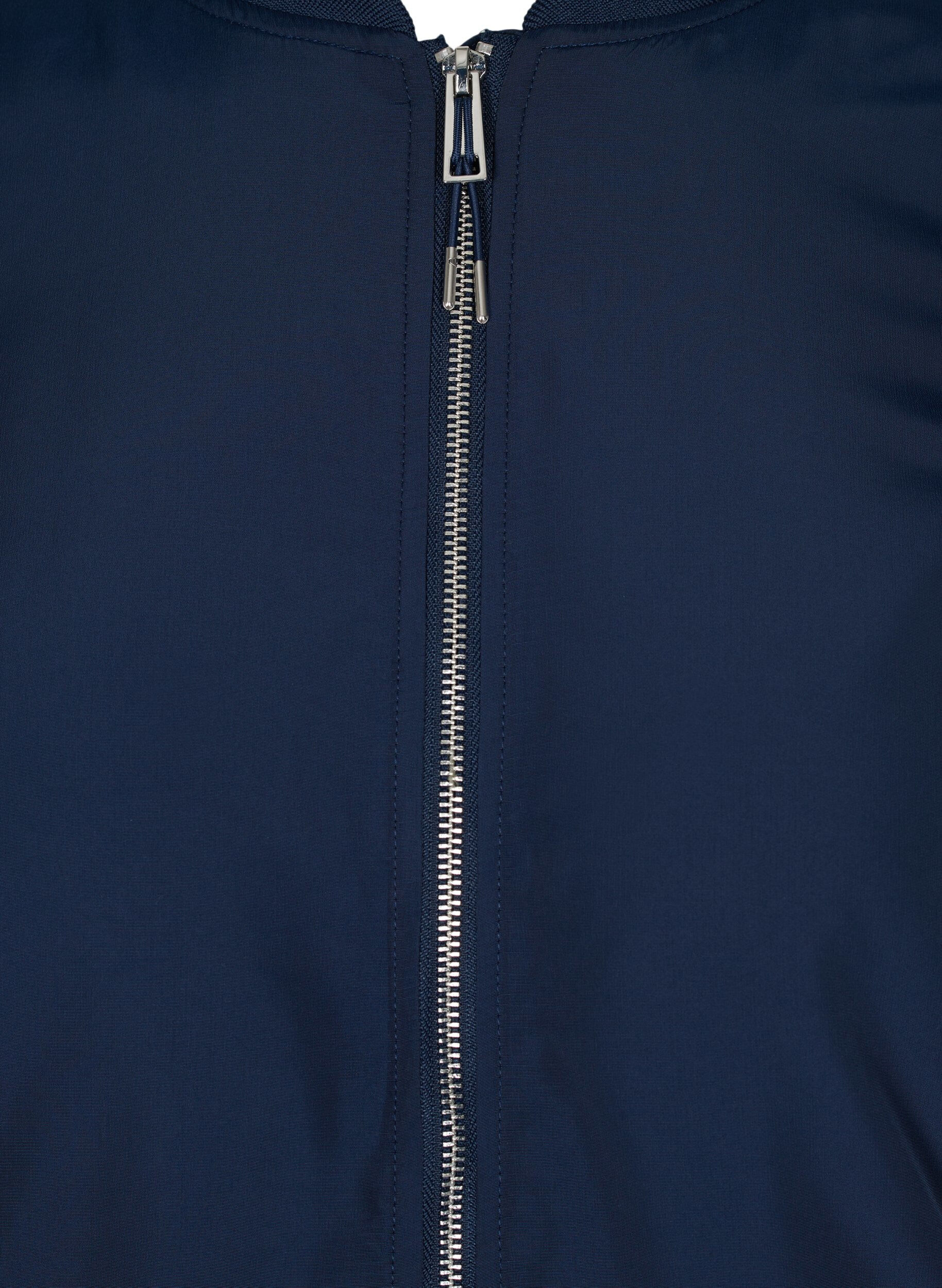 Zizzi Long bomber jacket with pockets, Navy Blazer, Packshot image number 2