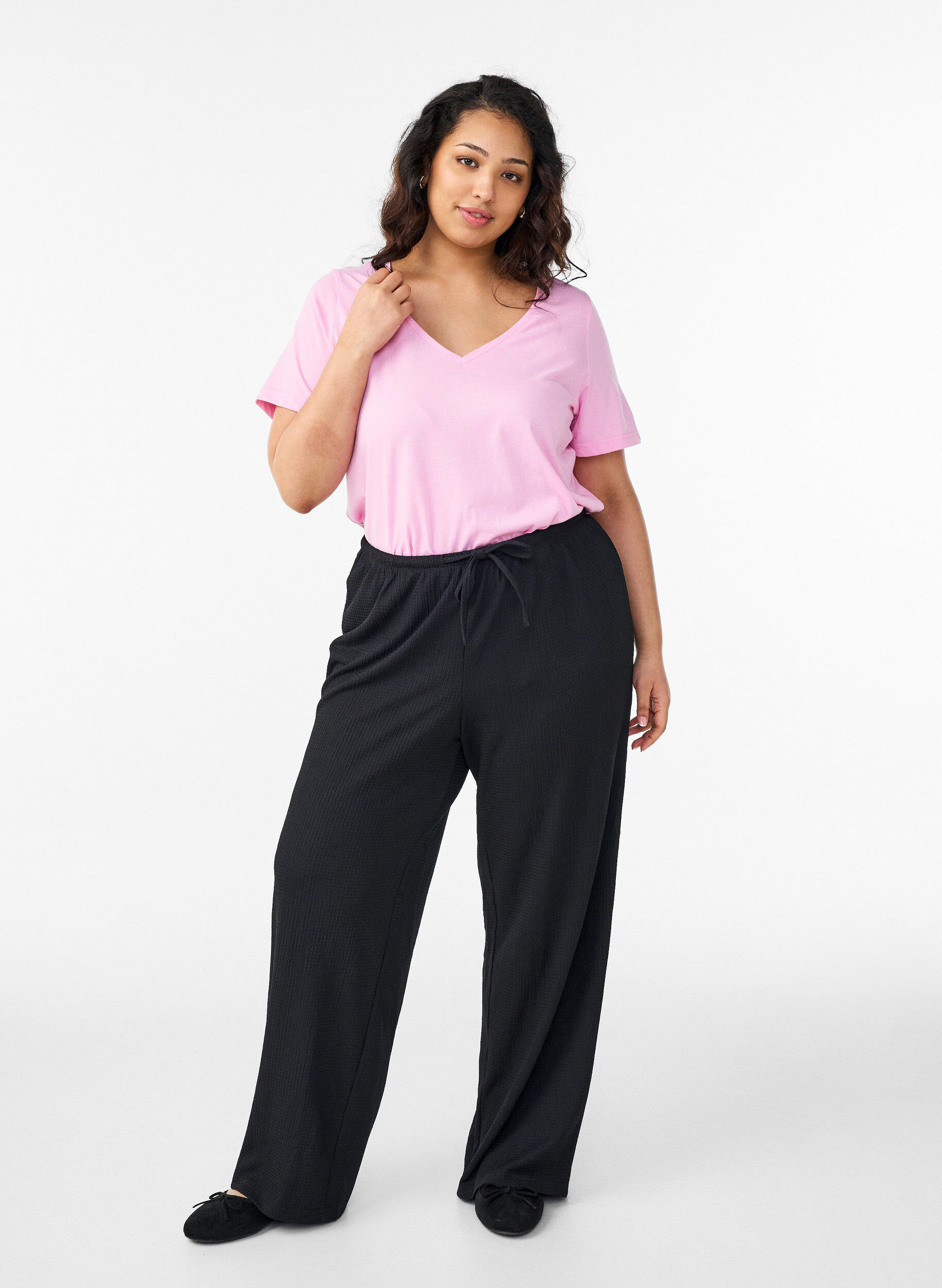 ZizziKoszulka z dekoltem w serek, R&oacute;żowy, Model image number 1